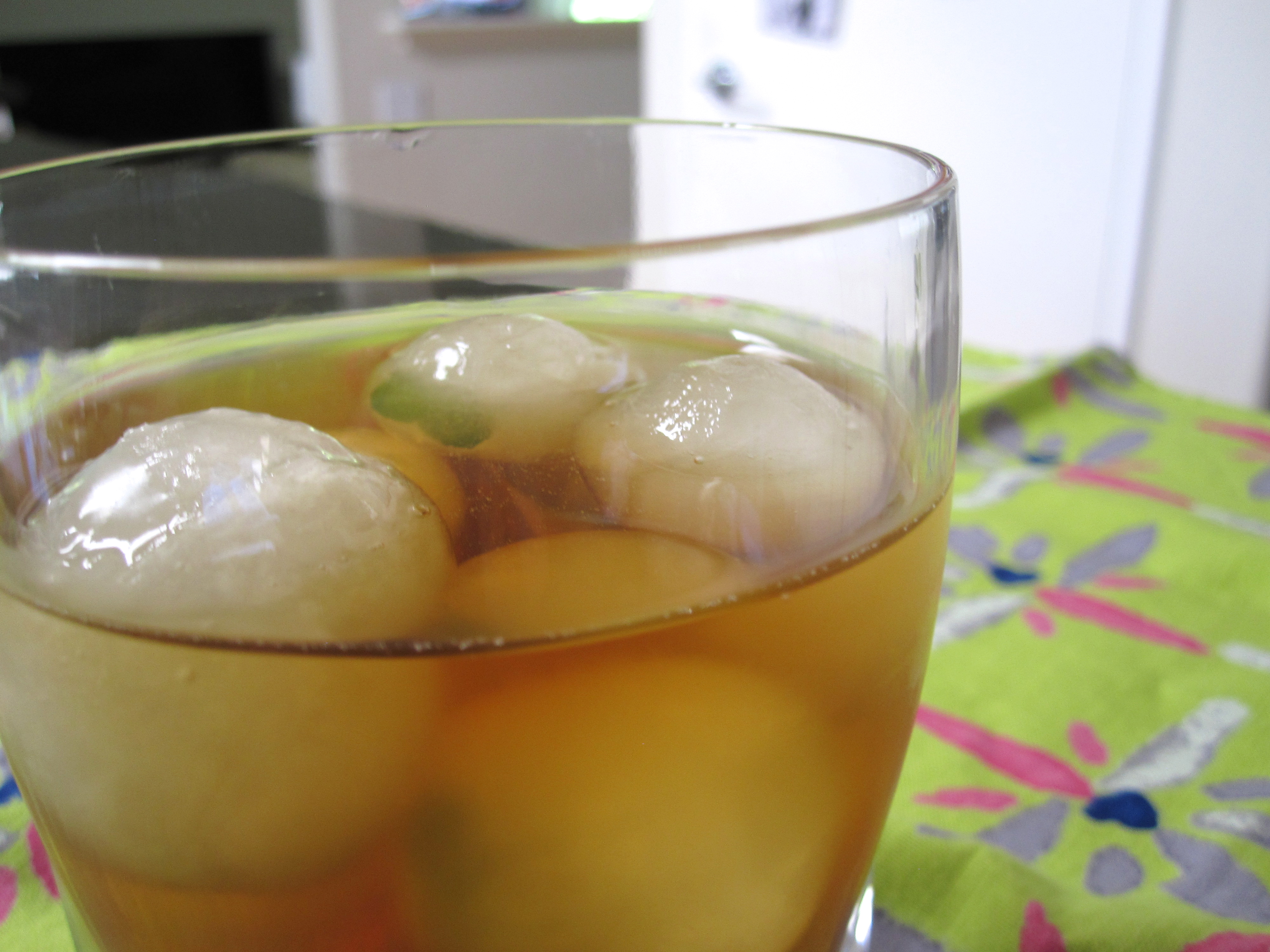 Mint Flavored Ice Cubes