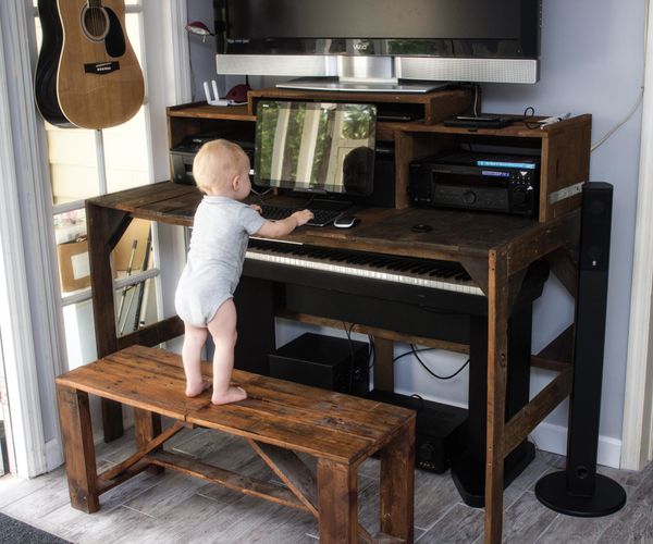 Pallet Furniture Desk - Home Command Center