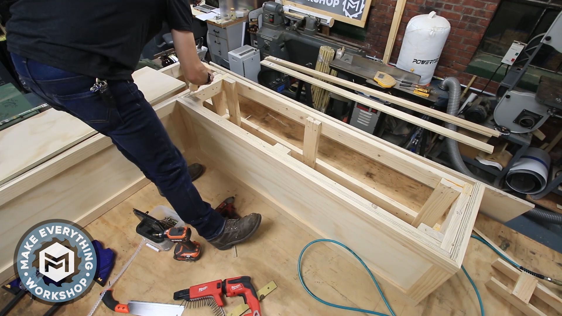 Making a Breakfast Nook (W/ Storage) & Kitchen Table : 18 Steps (with ...
