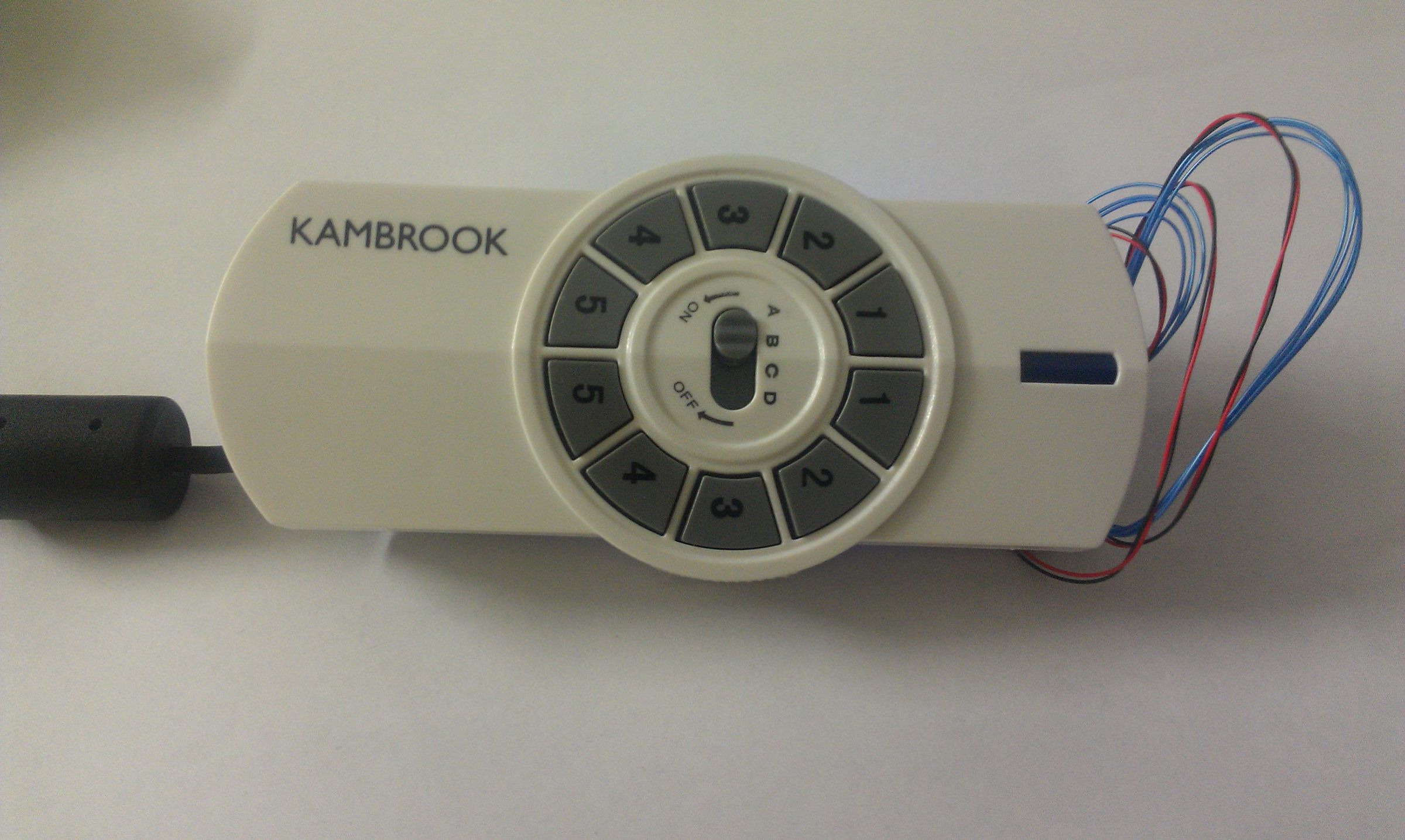 Simple Wireless Outlet Remote to Ardunio to Serial (for Home Automation)