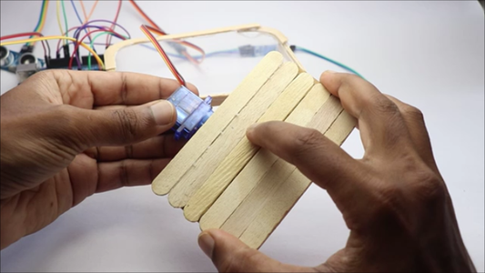 Garbage Collection System Using Arduino Arduino Powered Wet and Dry Garbage Segregation System : 6 Steps (with ...