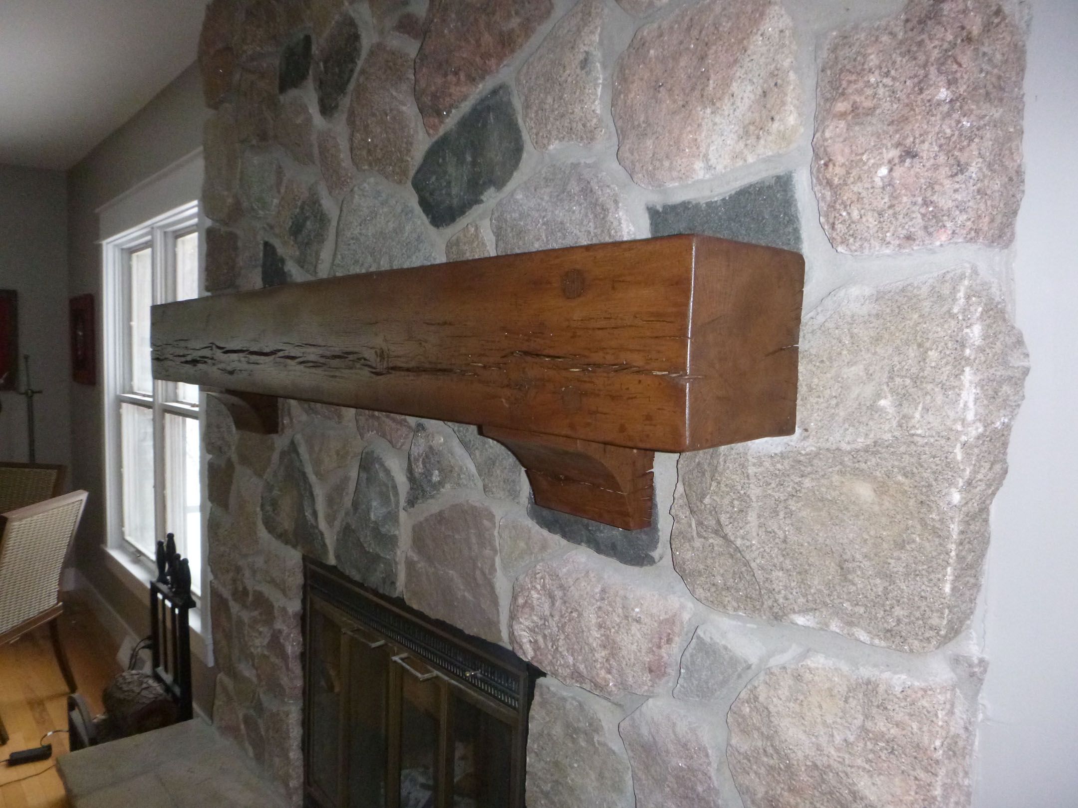 Rustic Beam Mantel and Corbels : 7 Steps (with Pictures) - Instructables