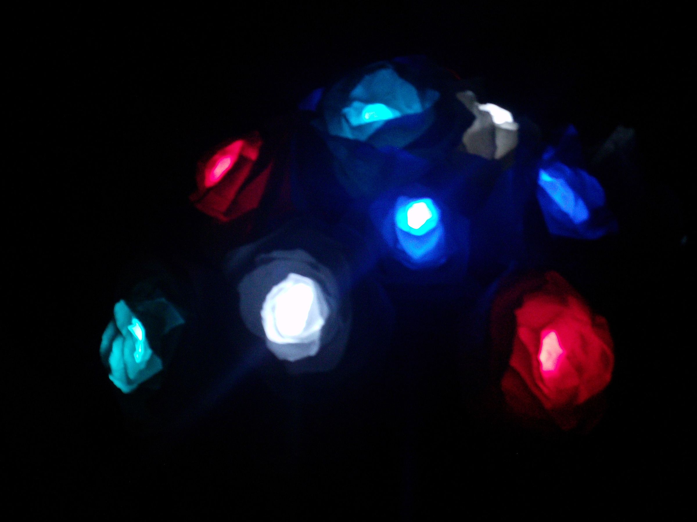 Led Paper Rose Bokay