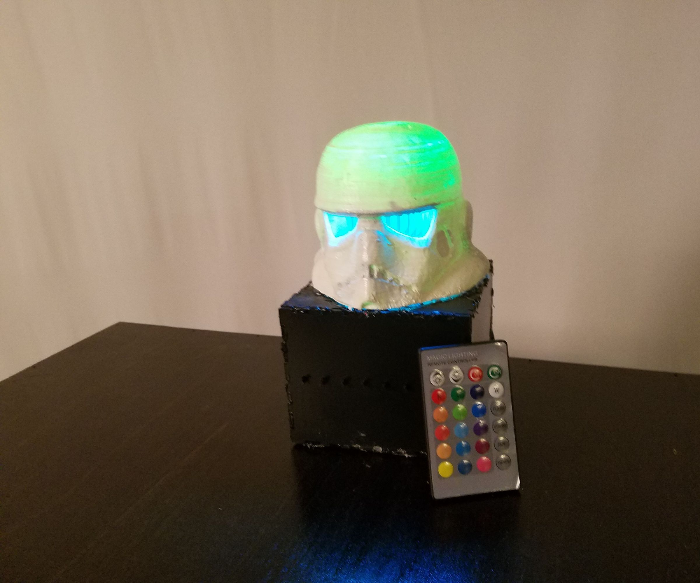 The Glowtrooper : an Interactive Stormtrooper Helmet 