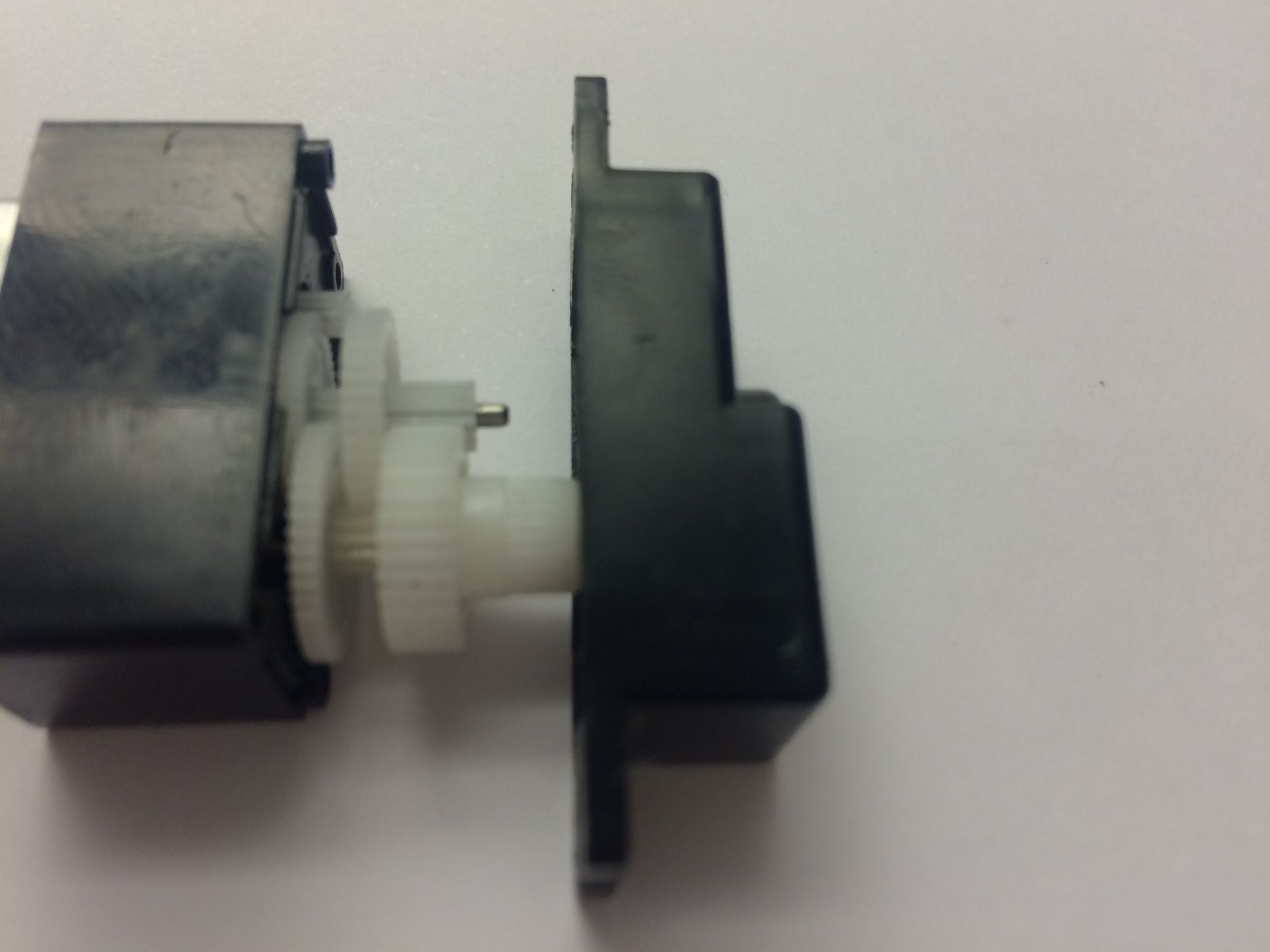 Hack a Servo 4 Steps (with Pictures) Instructables