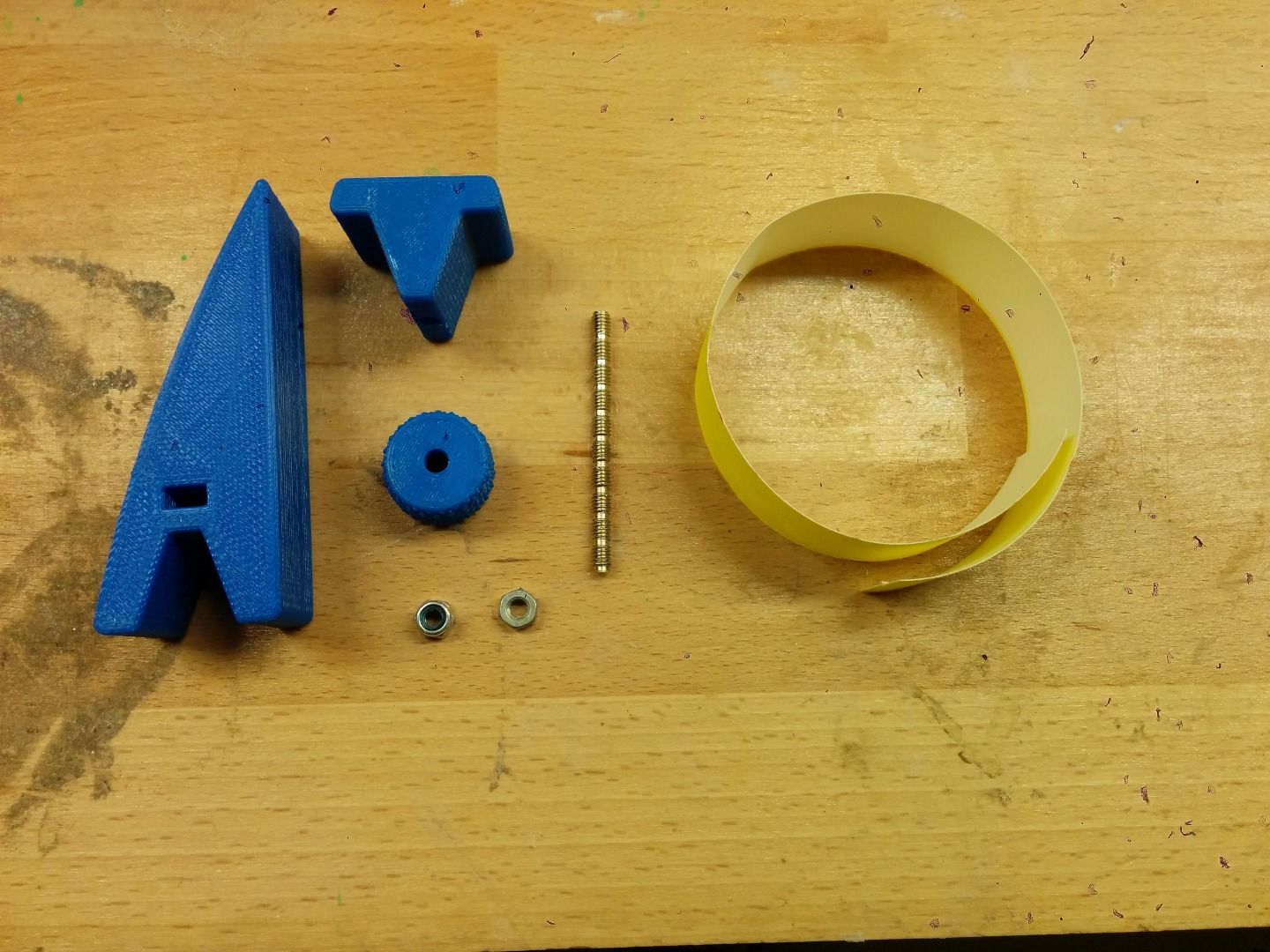 Tight Spaces and Detail Sanding Tool 5 Steps (with Pictures
