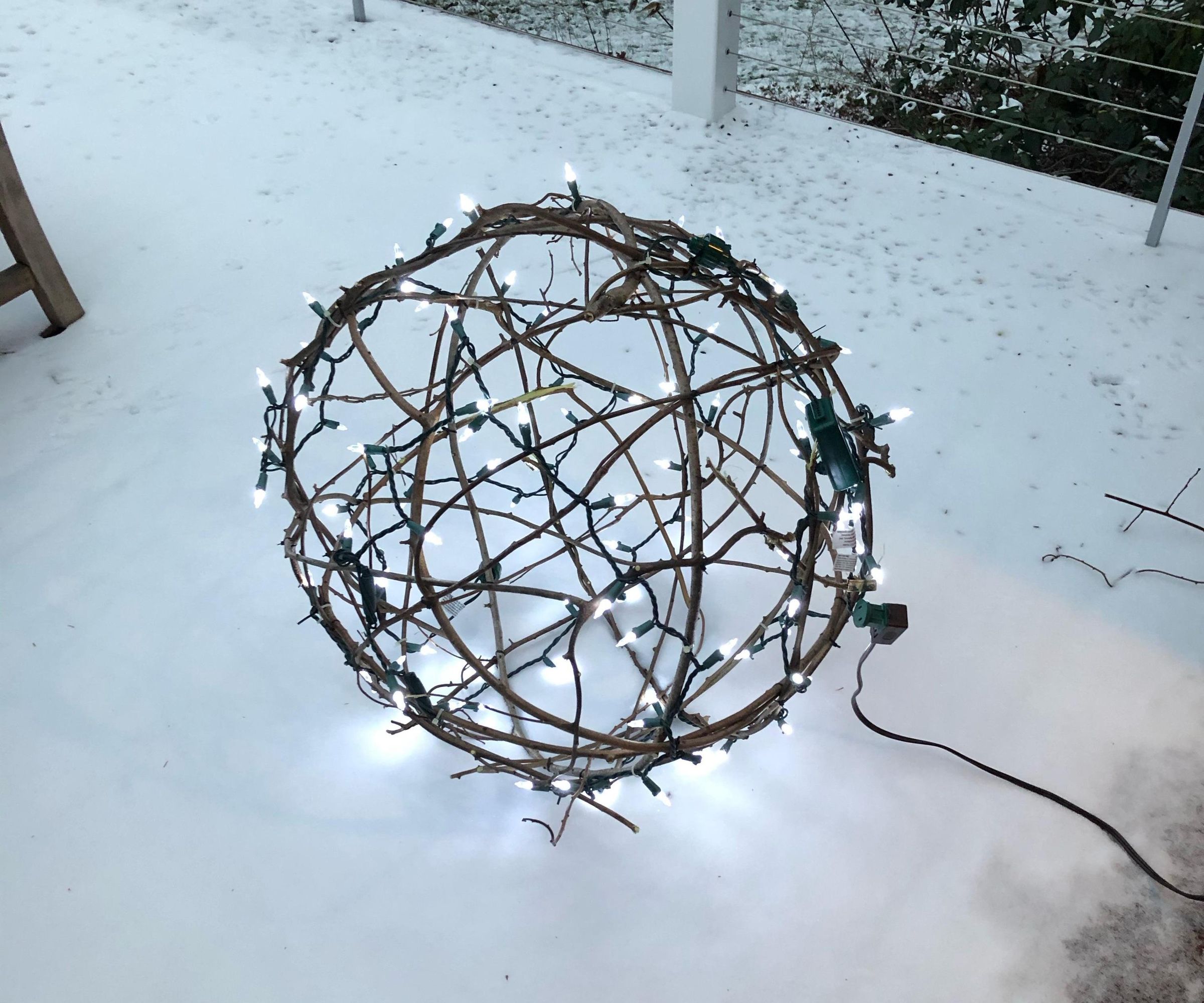 Holiday Light Ball