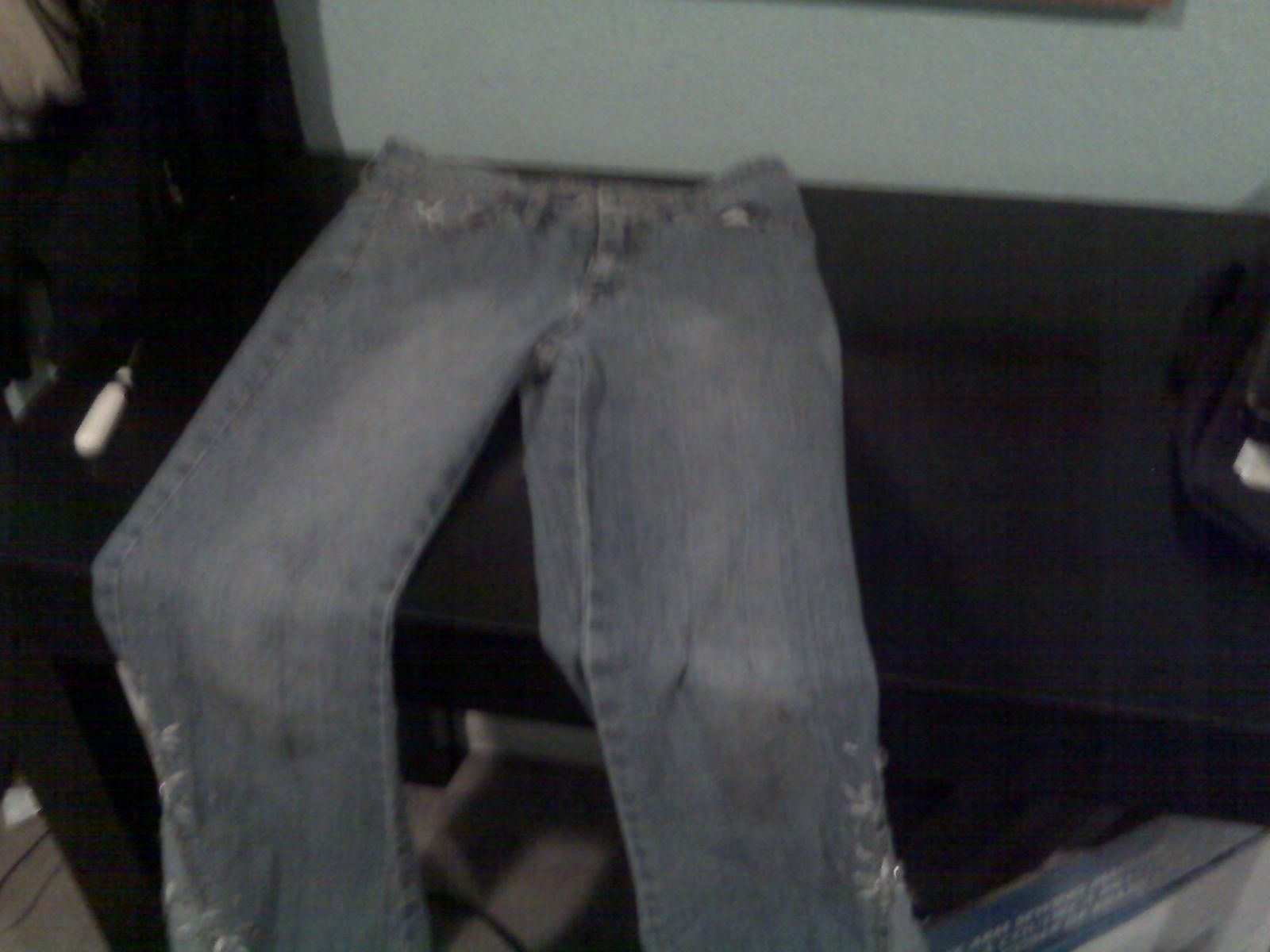 Recycle Your Jeans: Make Your Own Jean Skirt