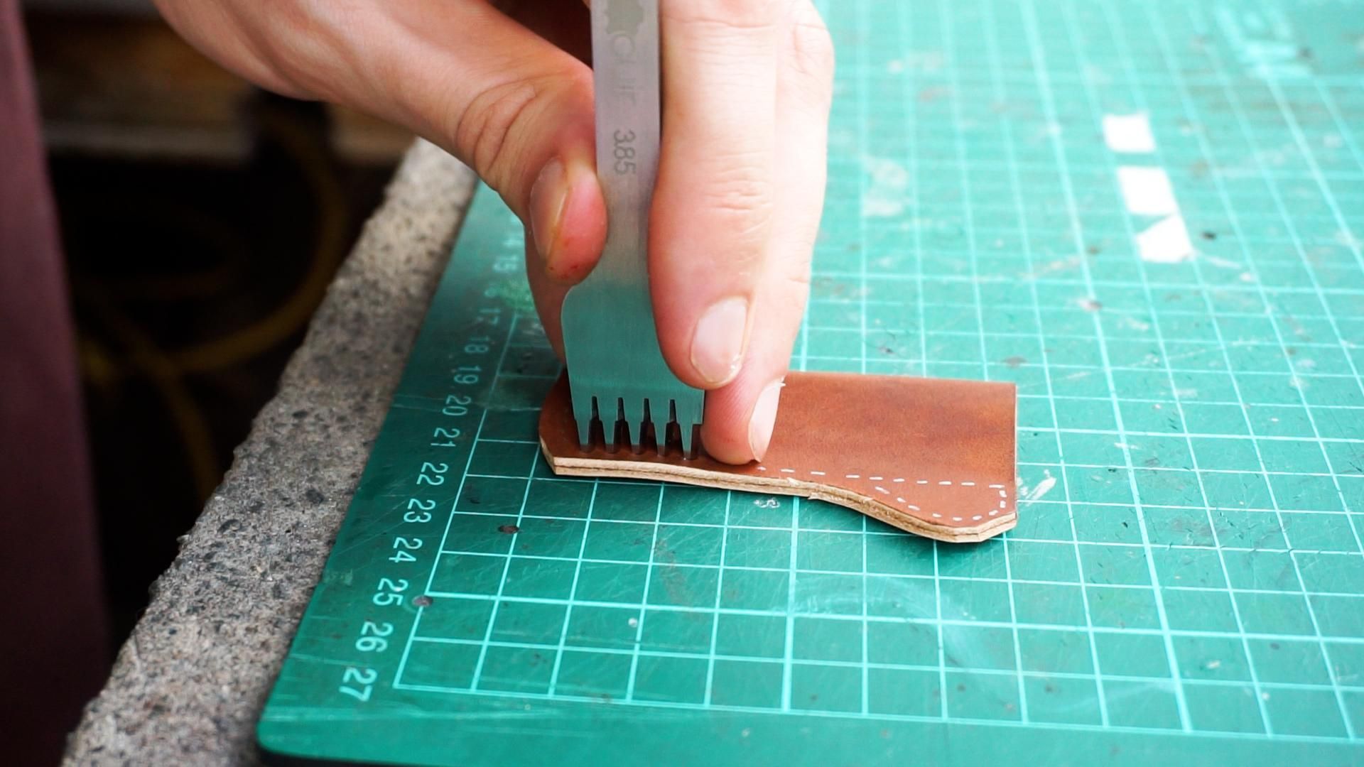 EDC Leather Lighter Keyring Case 16 Steps (with Pictures) Instructables