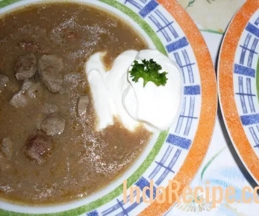 Hungarian Liver Soup (Majleves)