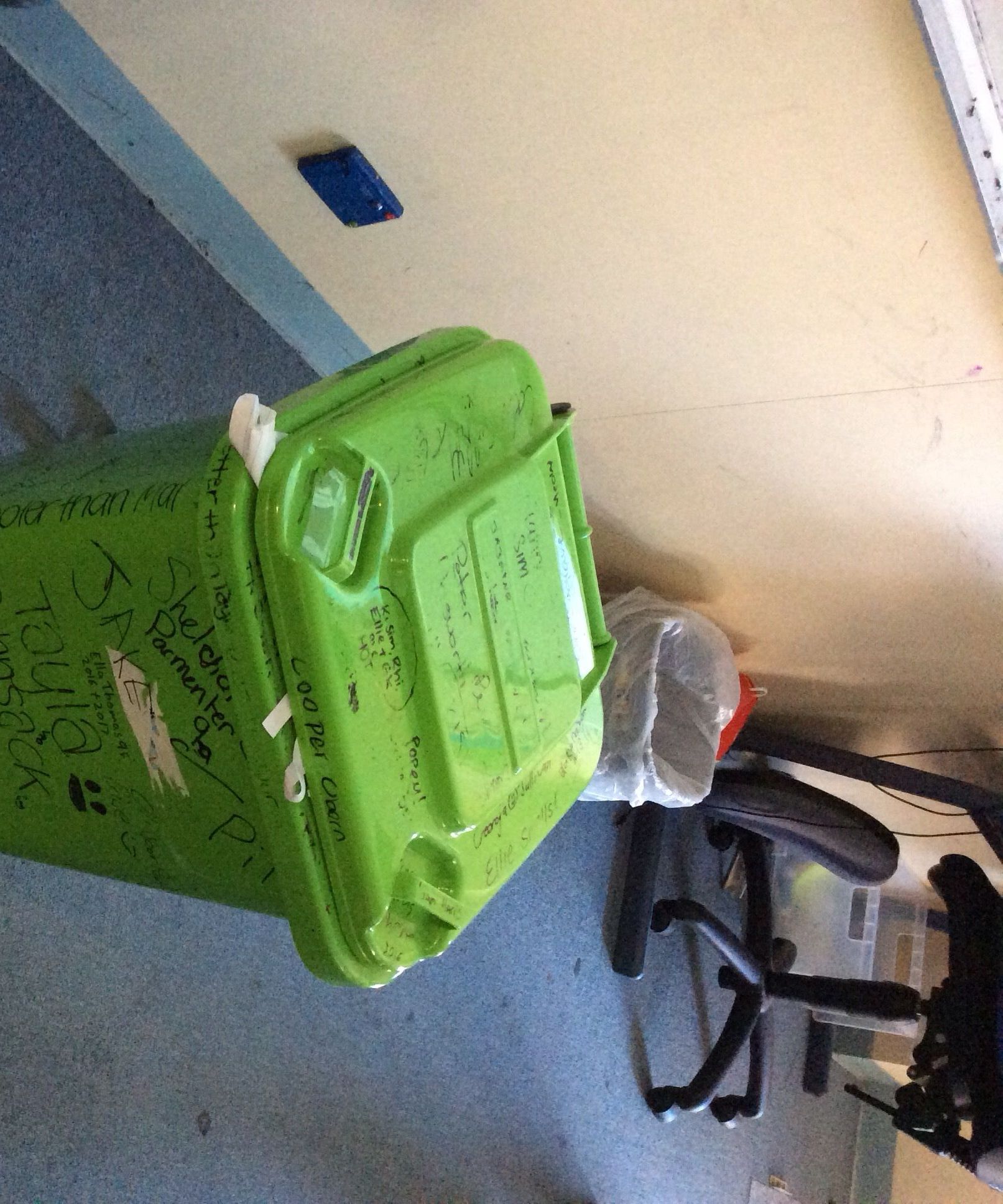 How to Put Rubbish in the Bin 6 Steps Instructables