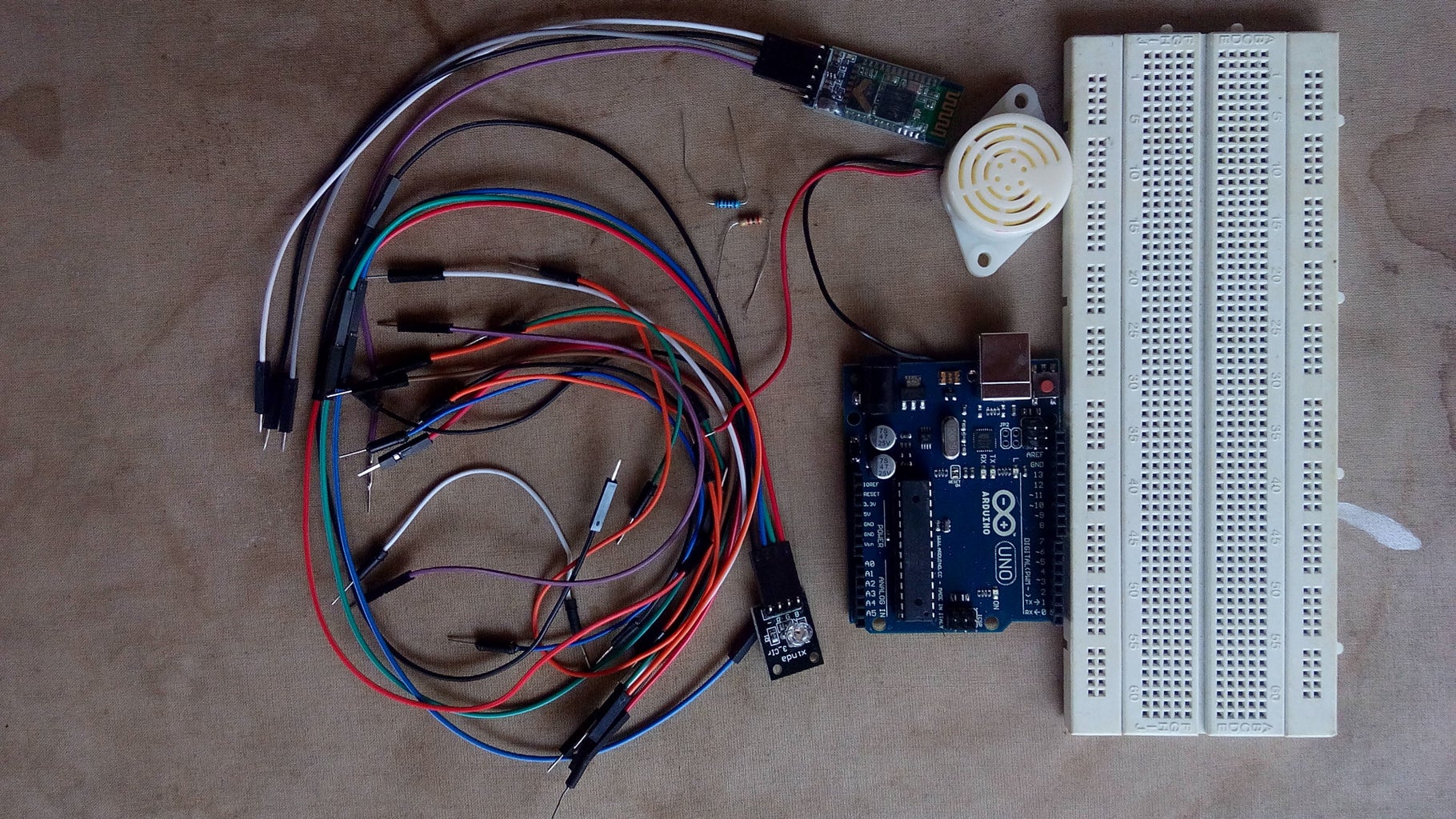 'DIY' Using the Arduino Uno and HC-05 Bluetooth Module With ArduDroid ...