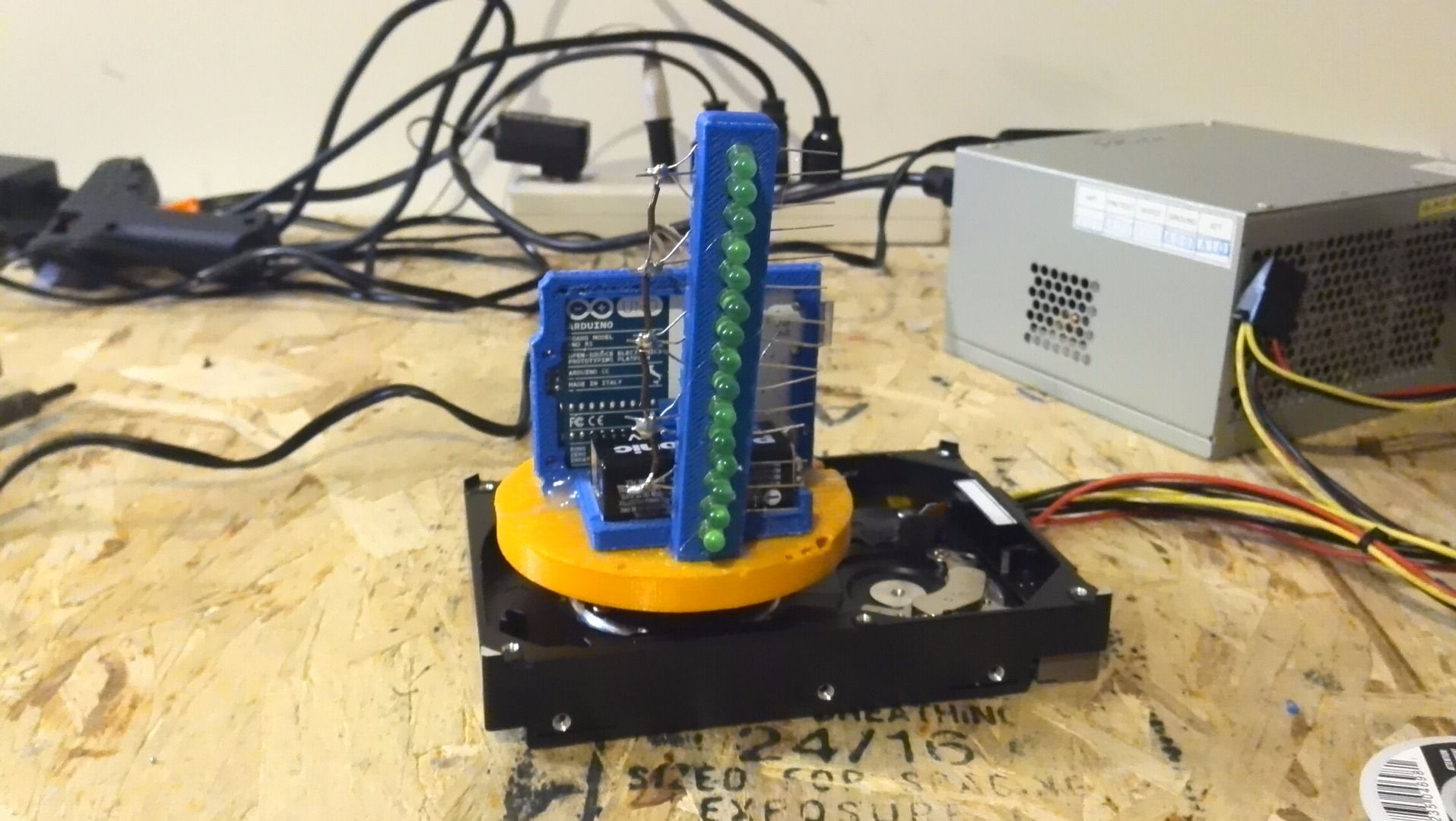 3D POV Clock From a HDD : 16 Steps (with Pictures) - Instructables