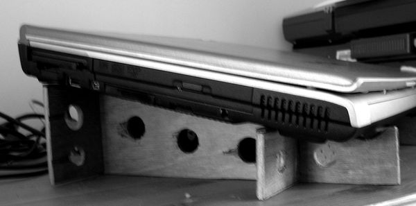 Demountable Laptop Stand