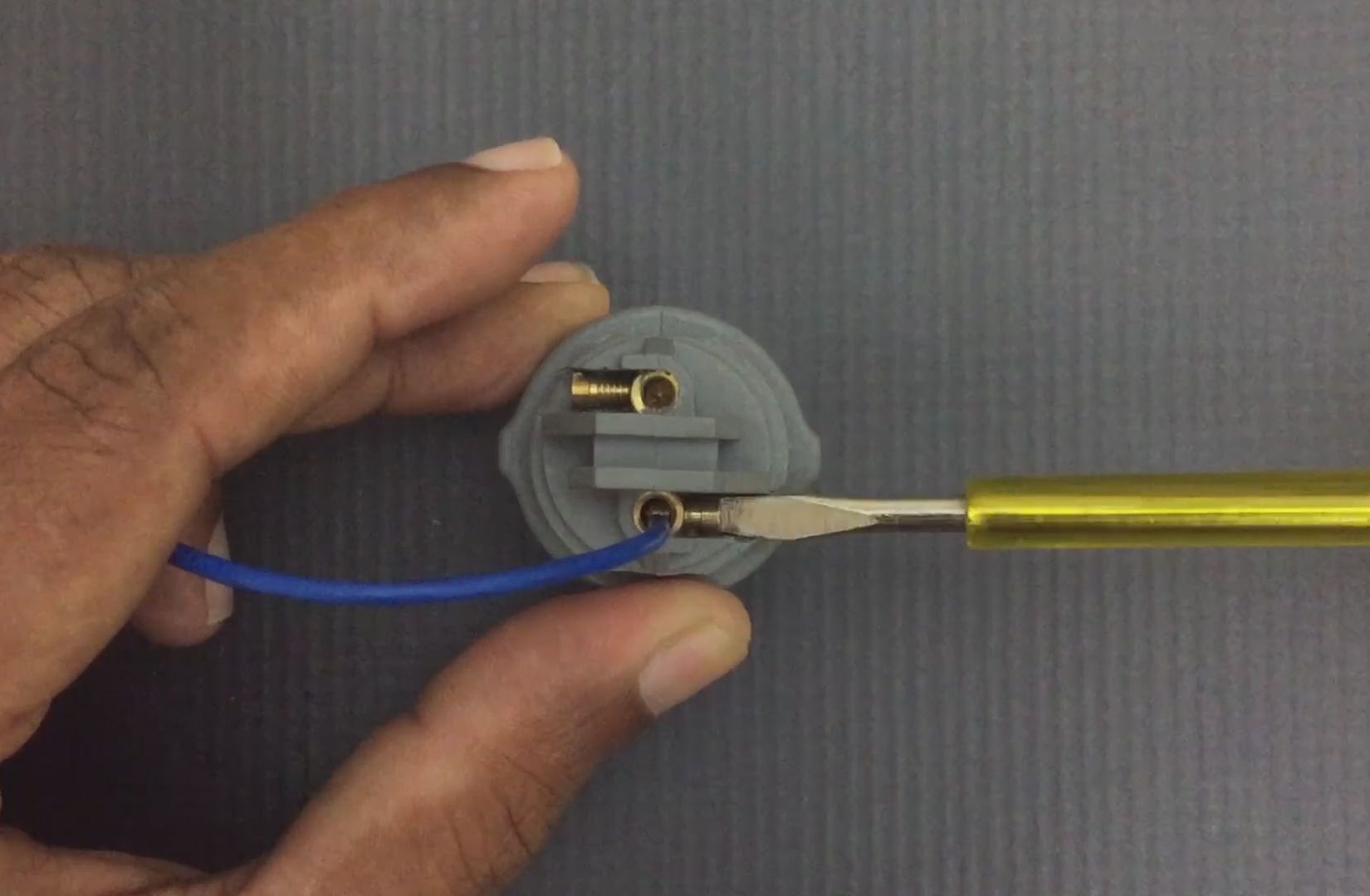 How to Wire a Light Bulb Older ? 8 Steps Instructables
