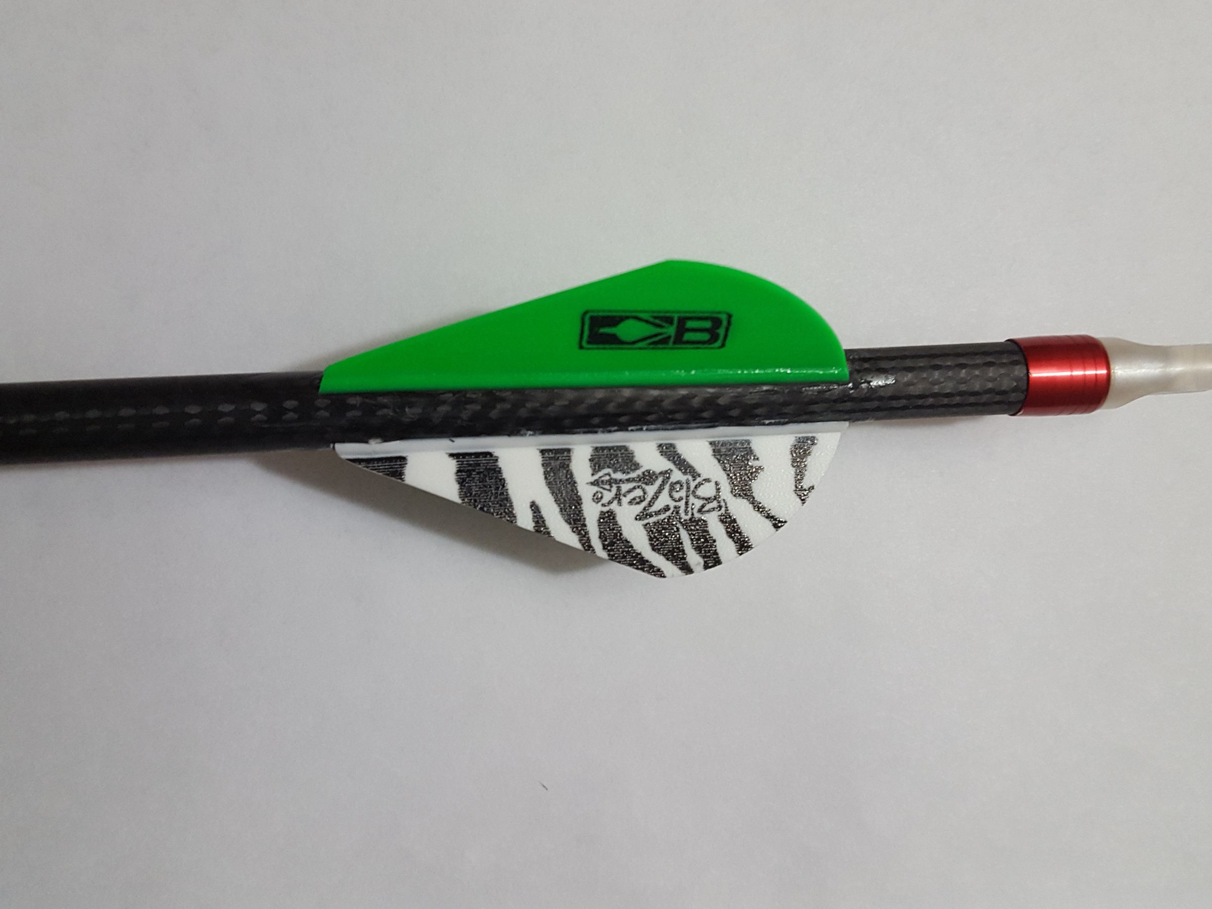 How to ReFletch a ThreeVane Carbon Arrow 8 Steps (with Pictures