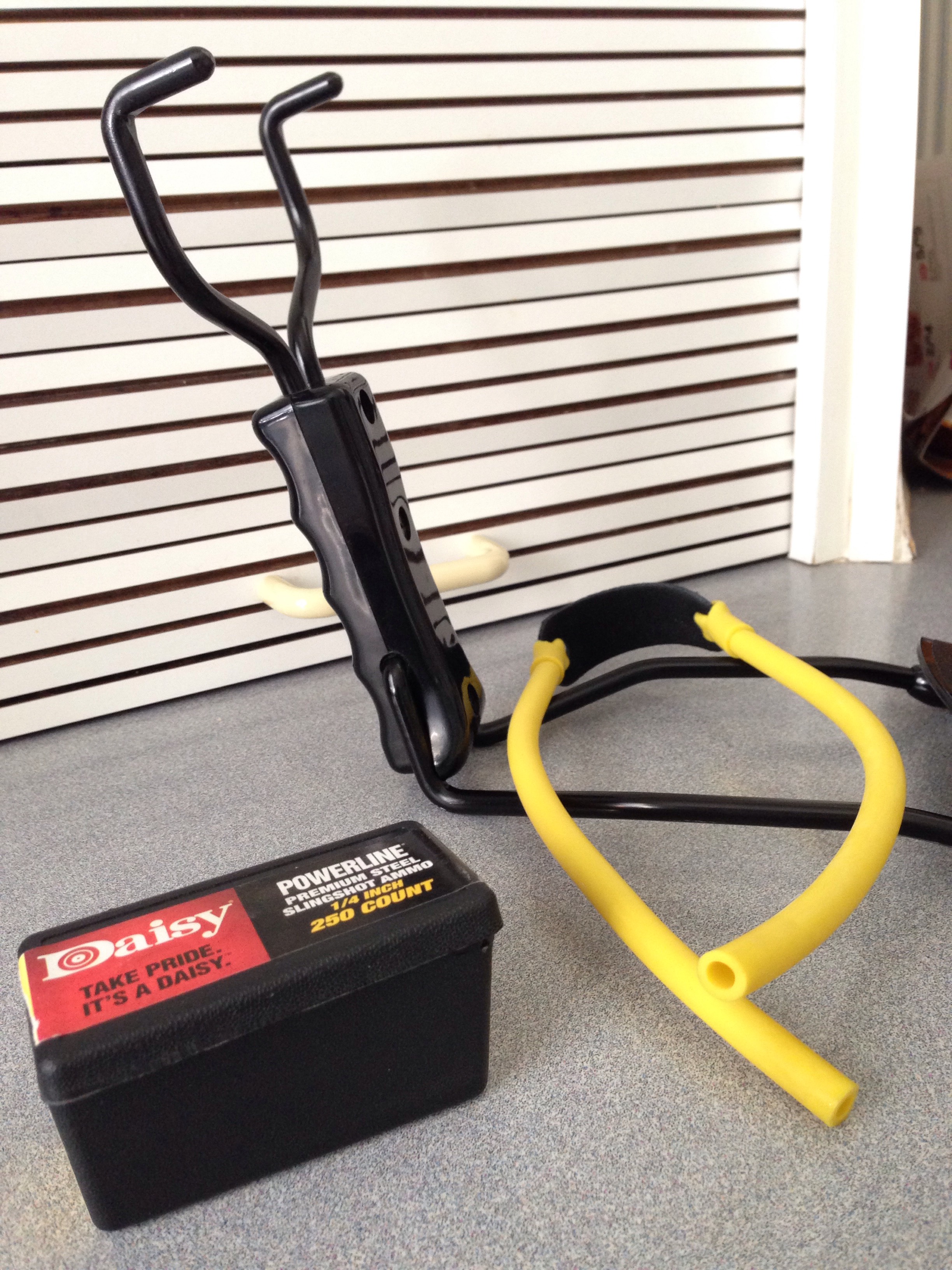 Replace a Slingshot Band