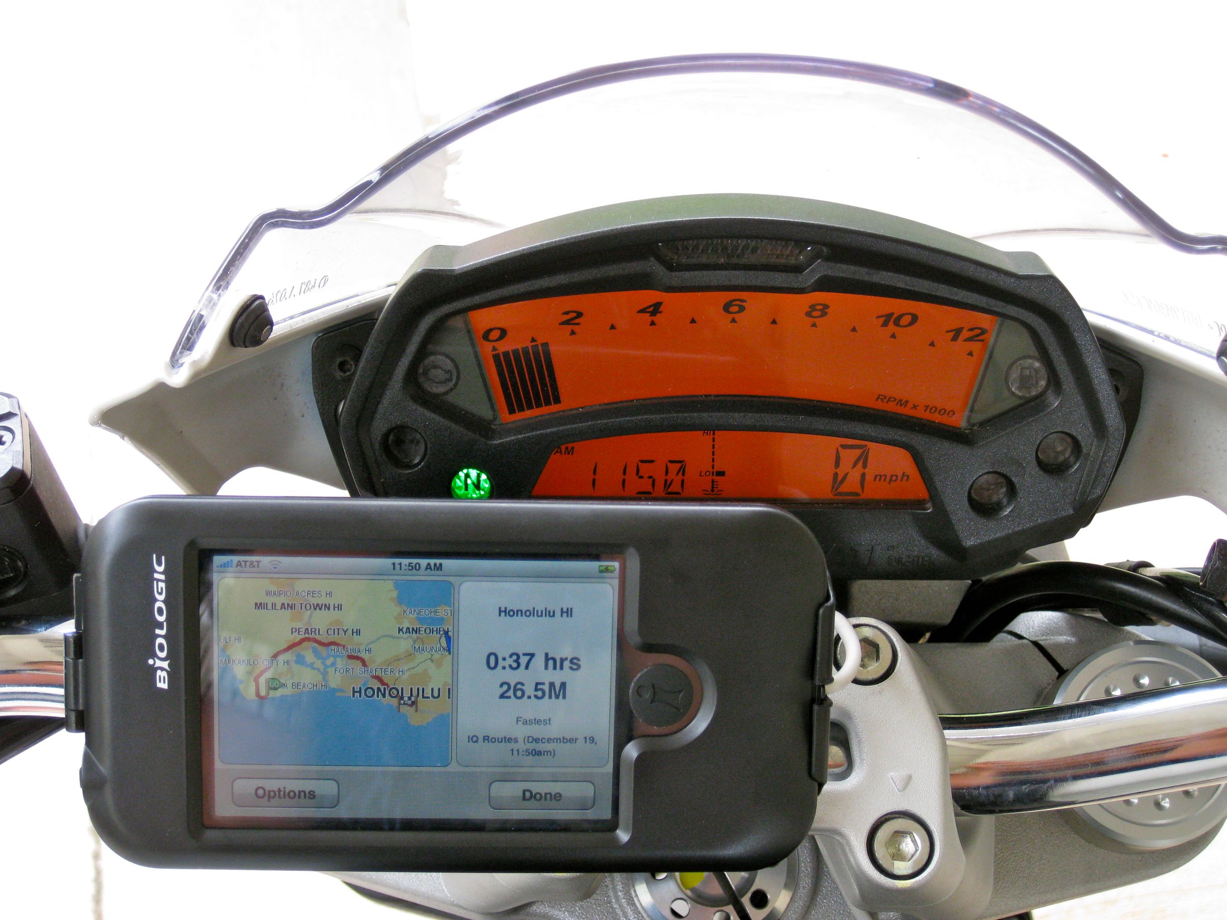 Ducati Monster 696 IPhone Installation