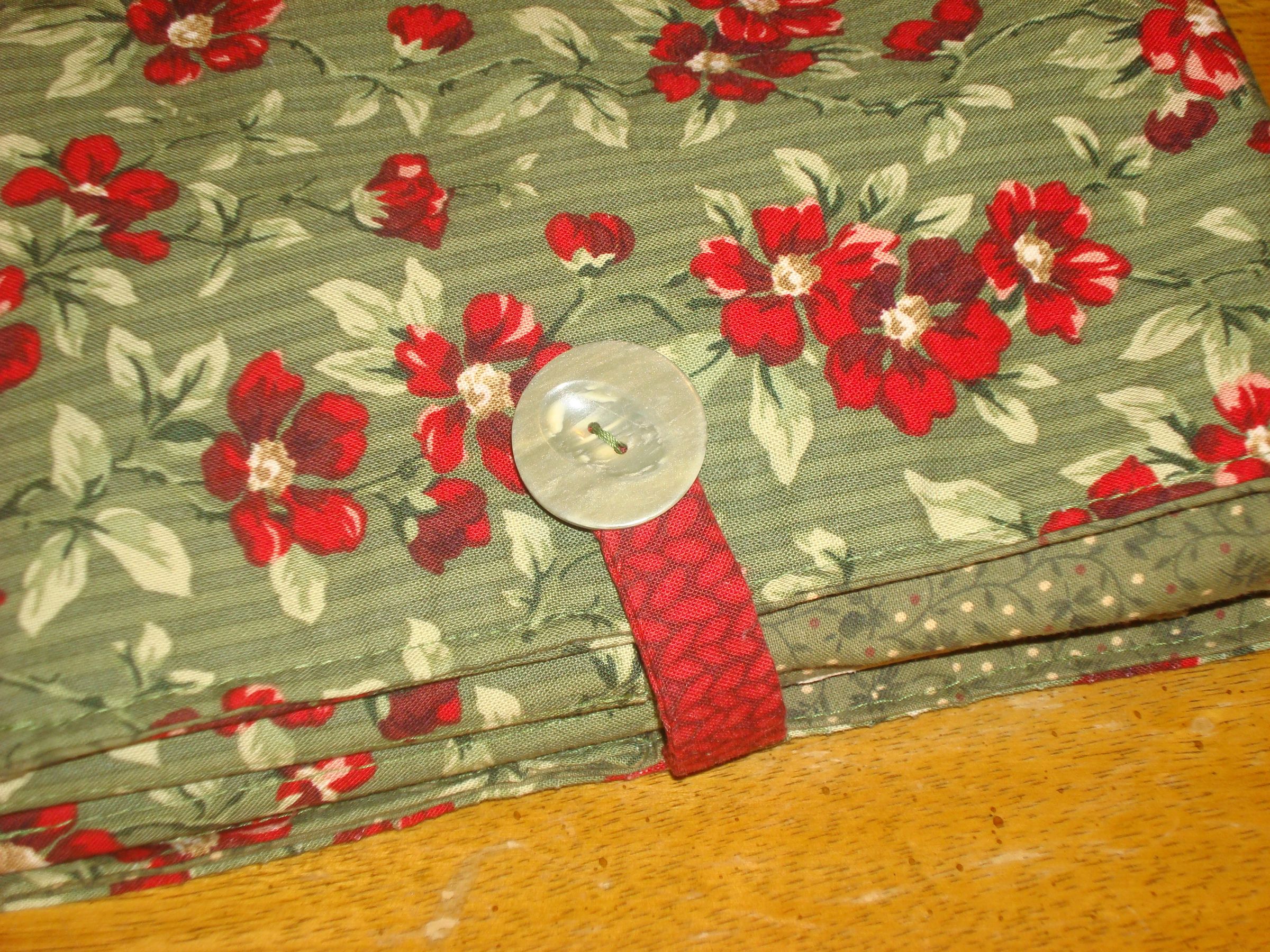 The Most Unique Sewing Kit With Needle and Pin Sharpener