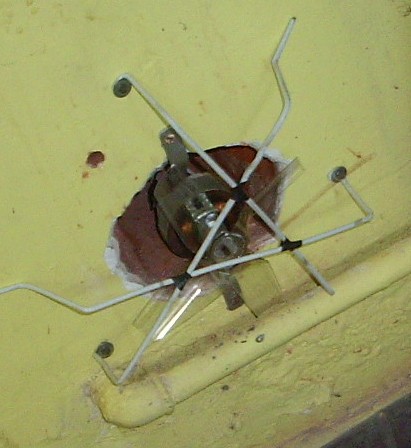 A Free, Fast, Easy and Efficient Propeller (Una H&eacute;lice Gratis, R&aacute;pida...)