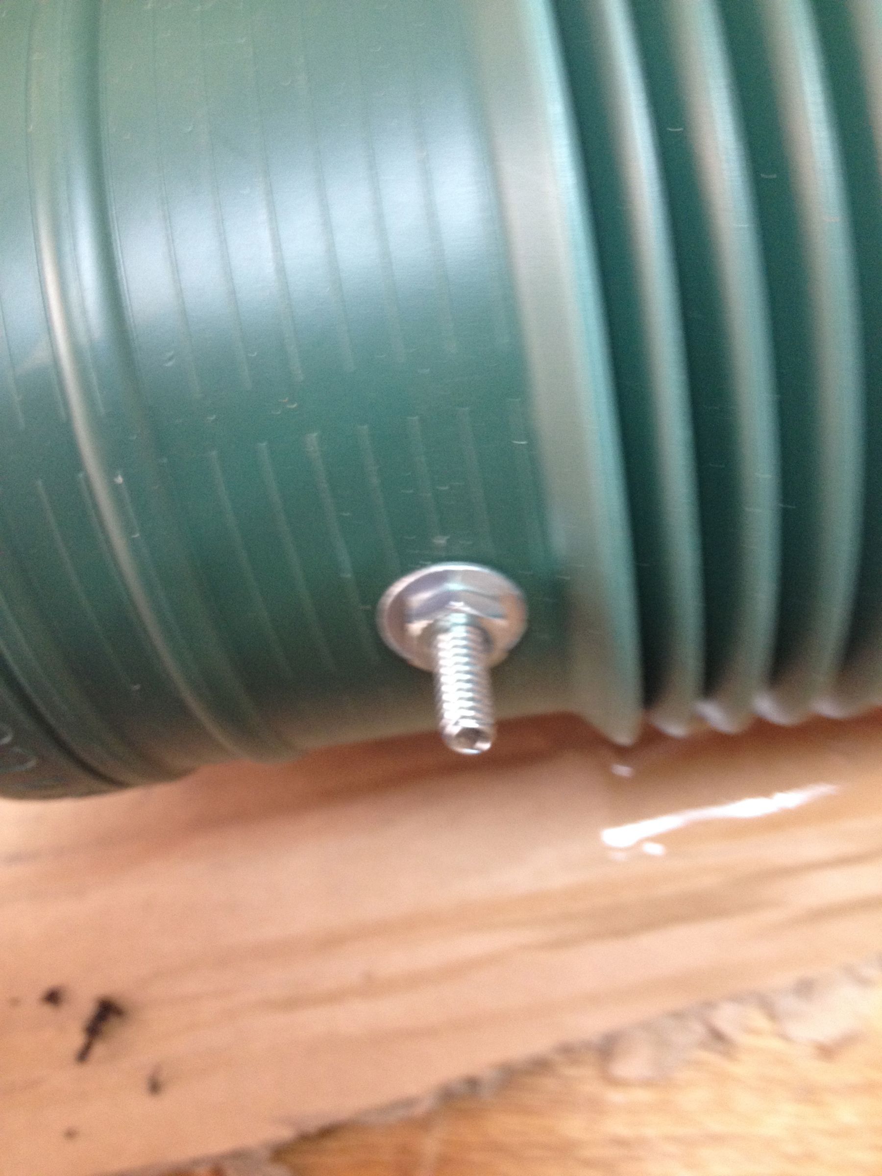 Leaf Vacuum Extension Using a Leaf Blower 4 Steps (with Pictures