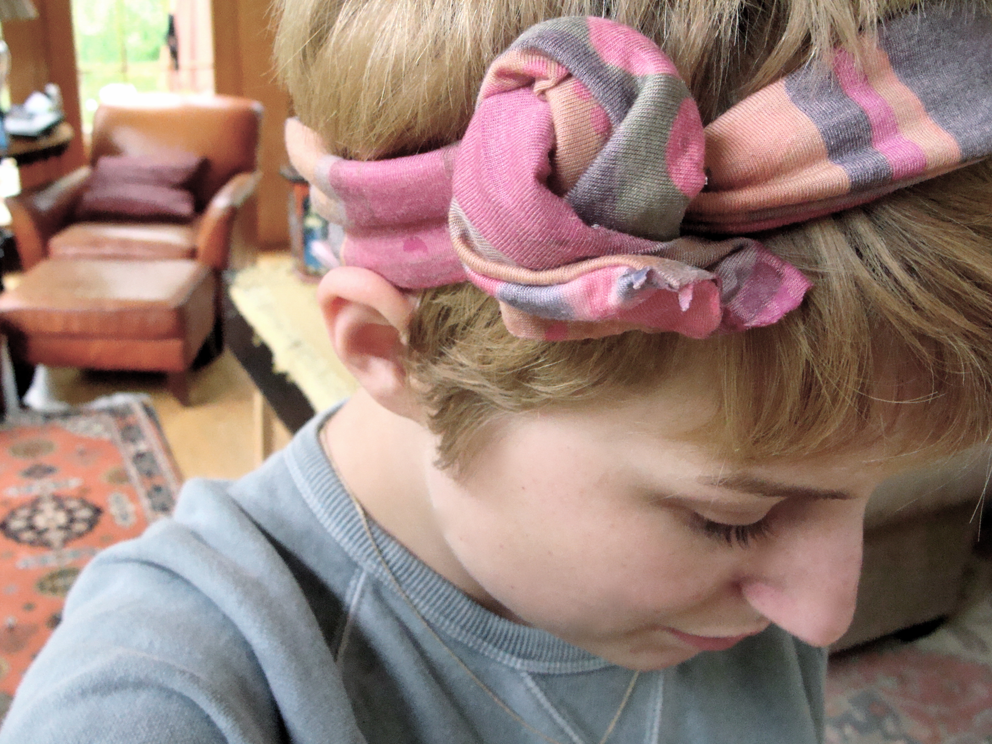 Cute and Sassy Headband Tutorial!! (Great for all hair lengths!)