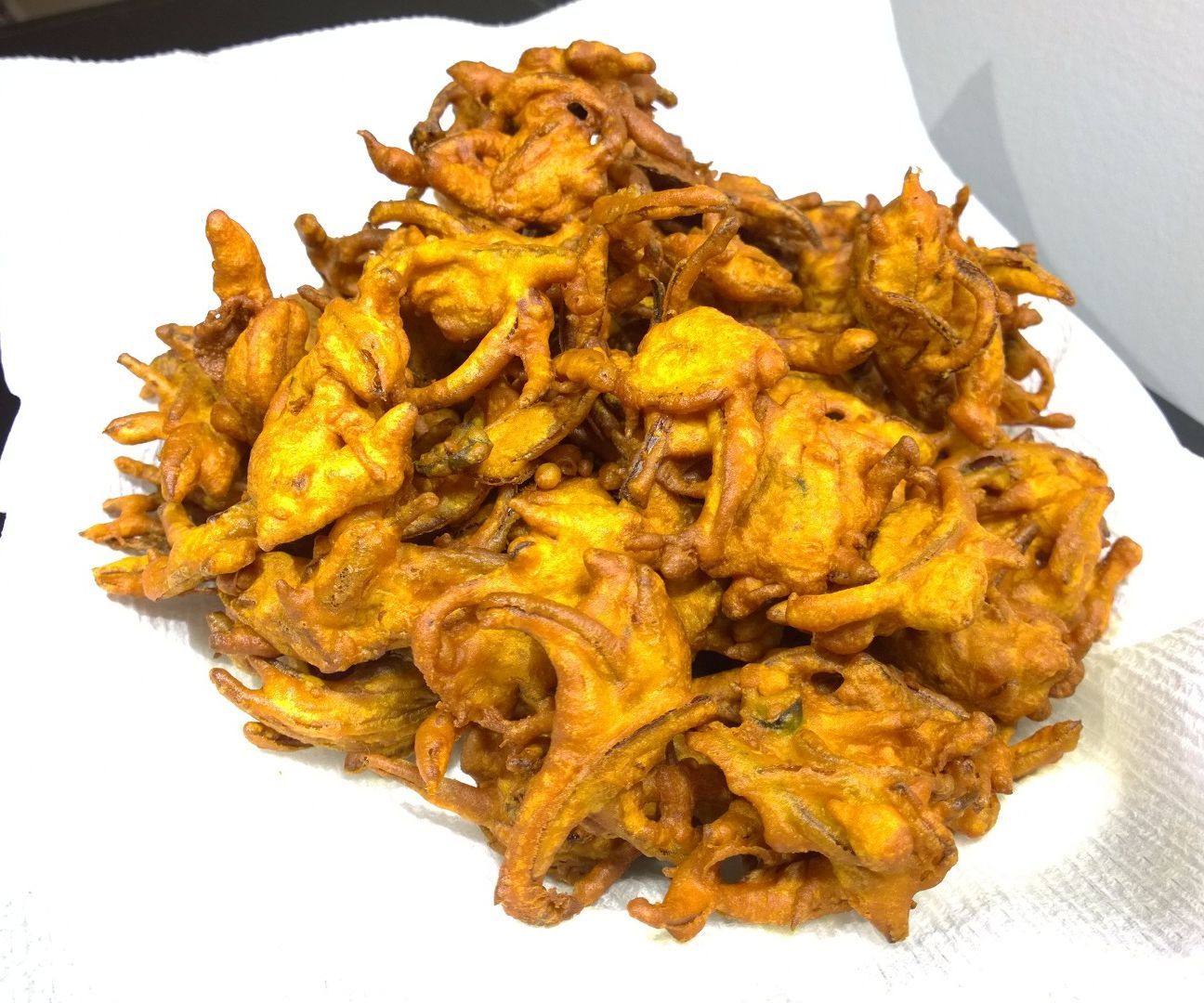 How to Make Onion Pakoda