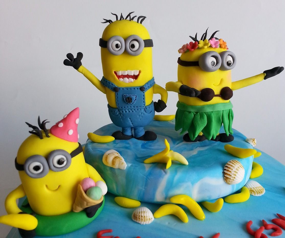How to do fondant Minion topper 