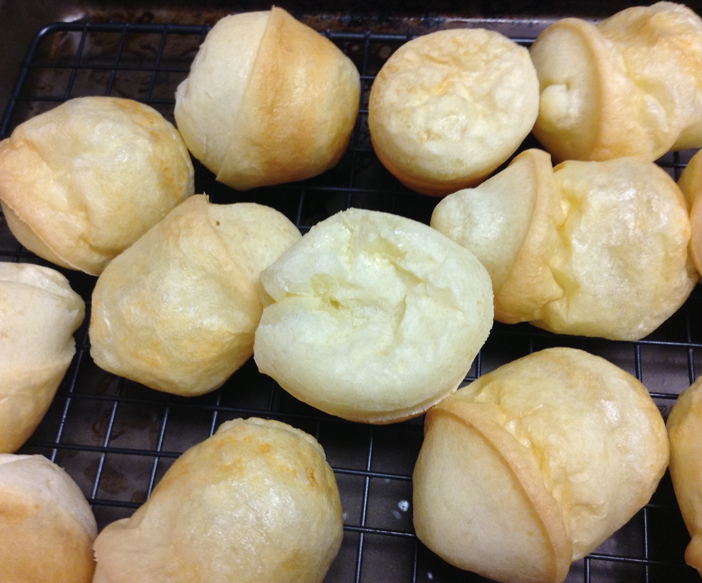 Pão De Queijo (Brazilian Cheese Bread)
