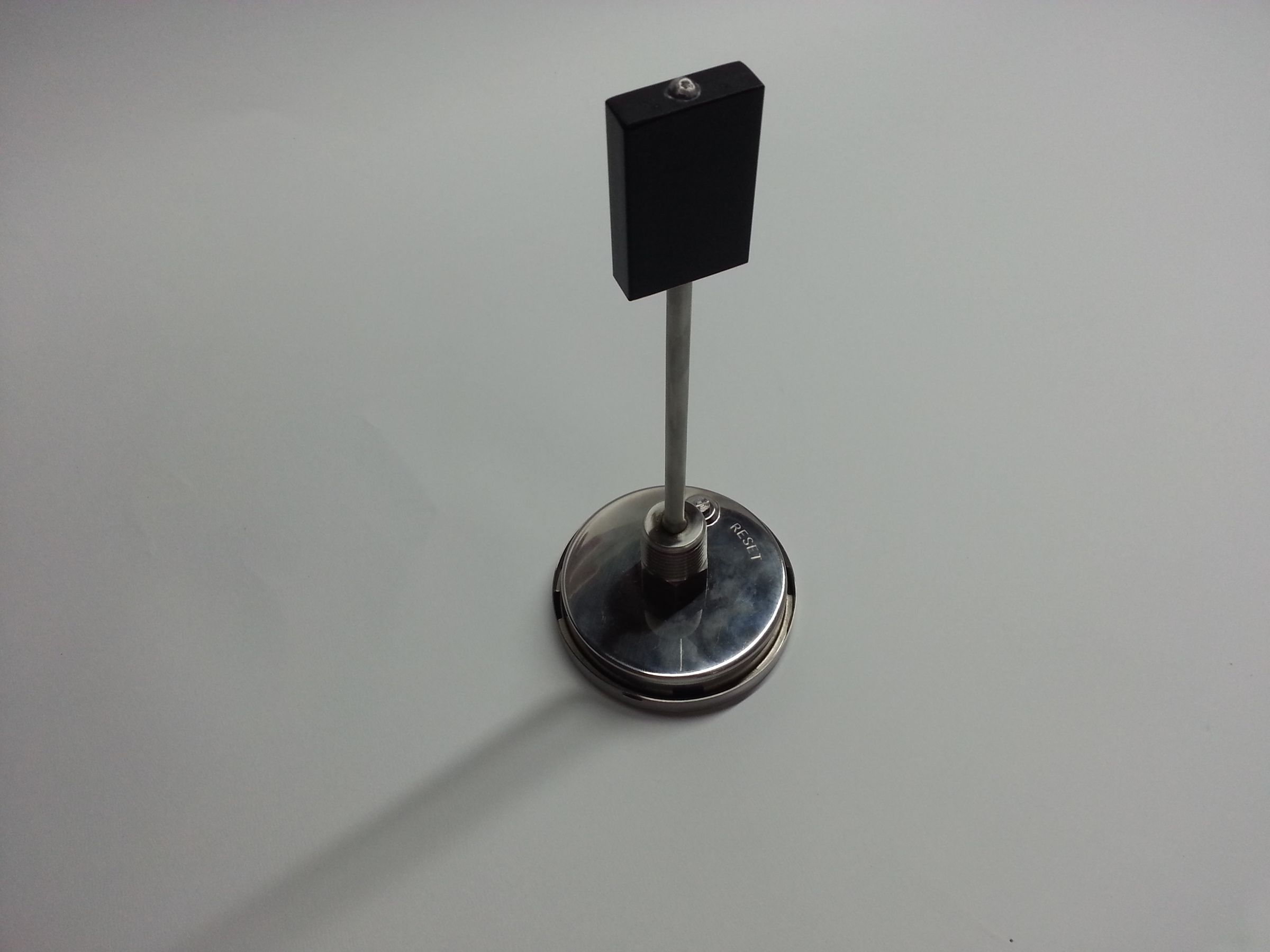 How to Use a 200 Watt CO2 Laser Power Probe to Measure CO2 Laser Power