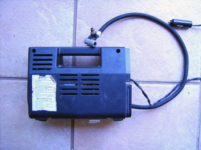 Convert a Tire Inflatortype Air Compressor Into a Vacuum Pump 9