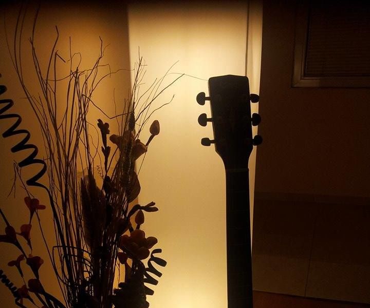 Transform the Оld Sheets Into a Decorative Night Lamp