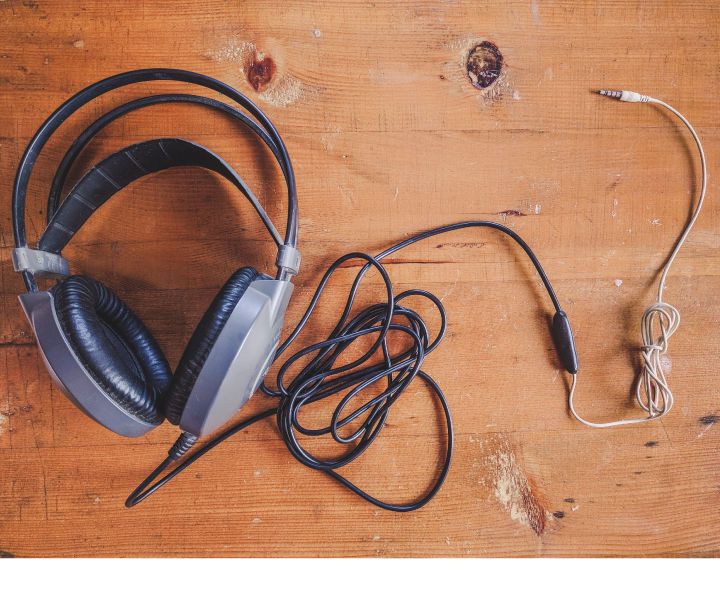 How to Fix Broken Headphones