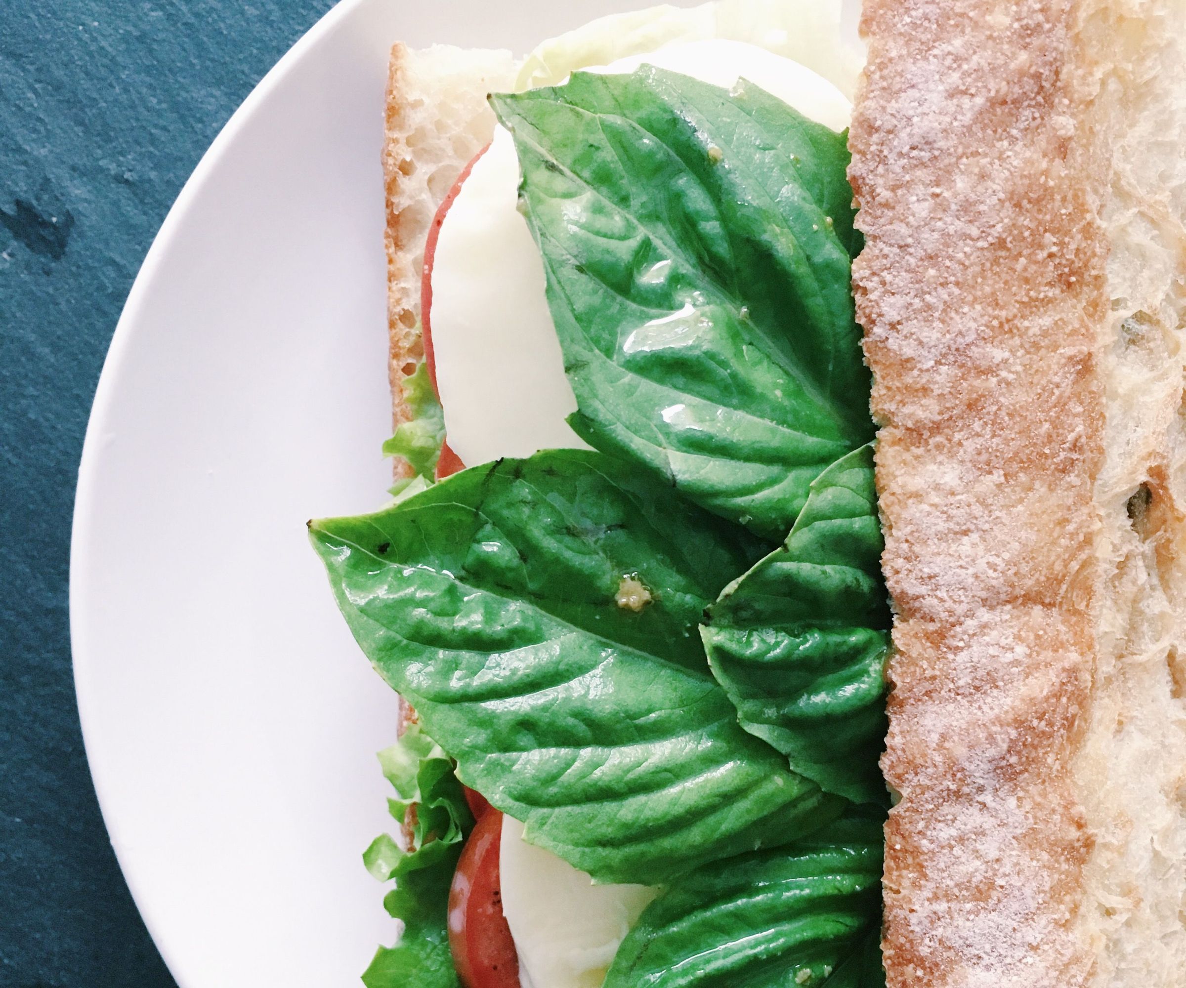 RECIPE | CAPRESE SANDWICH
