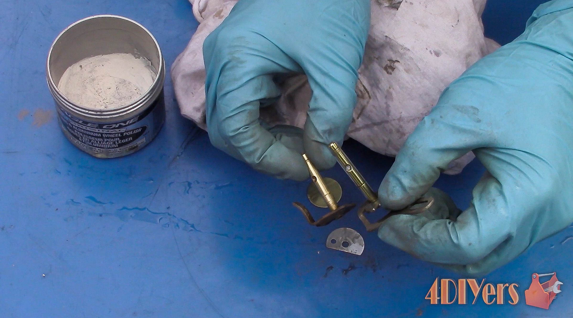 How to Polish and Port a Carburetor and Intake 6 Steps (with Pictures