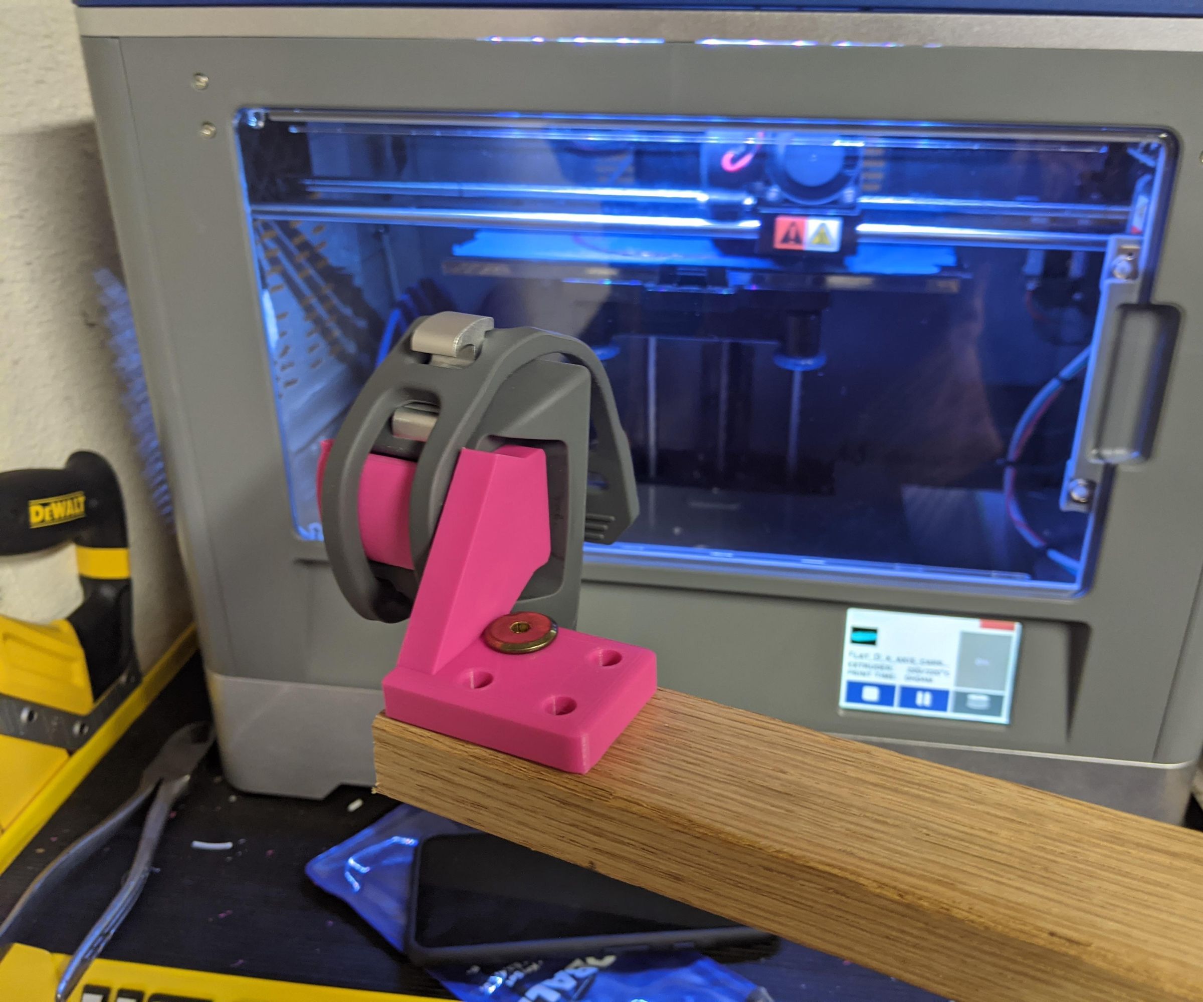 3D Printed Bracket Accessory for Nite Ize HandleBand Universal Smartphone Mount