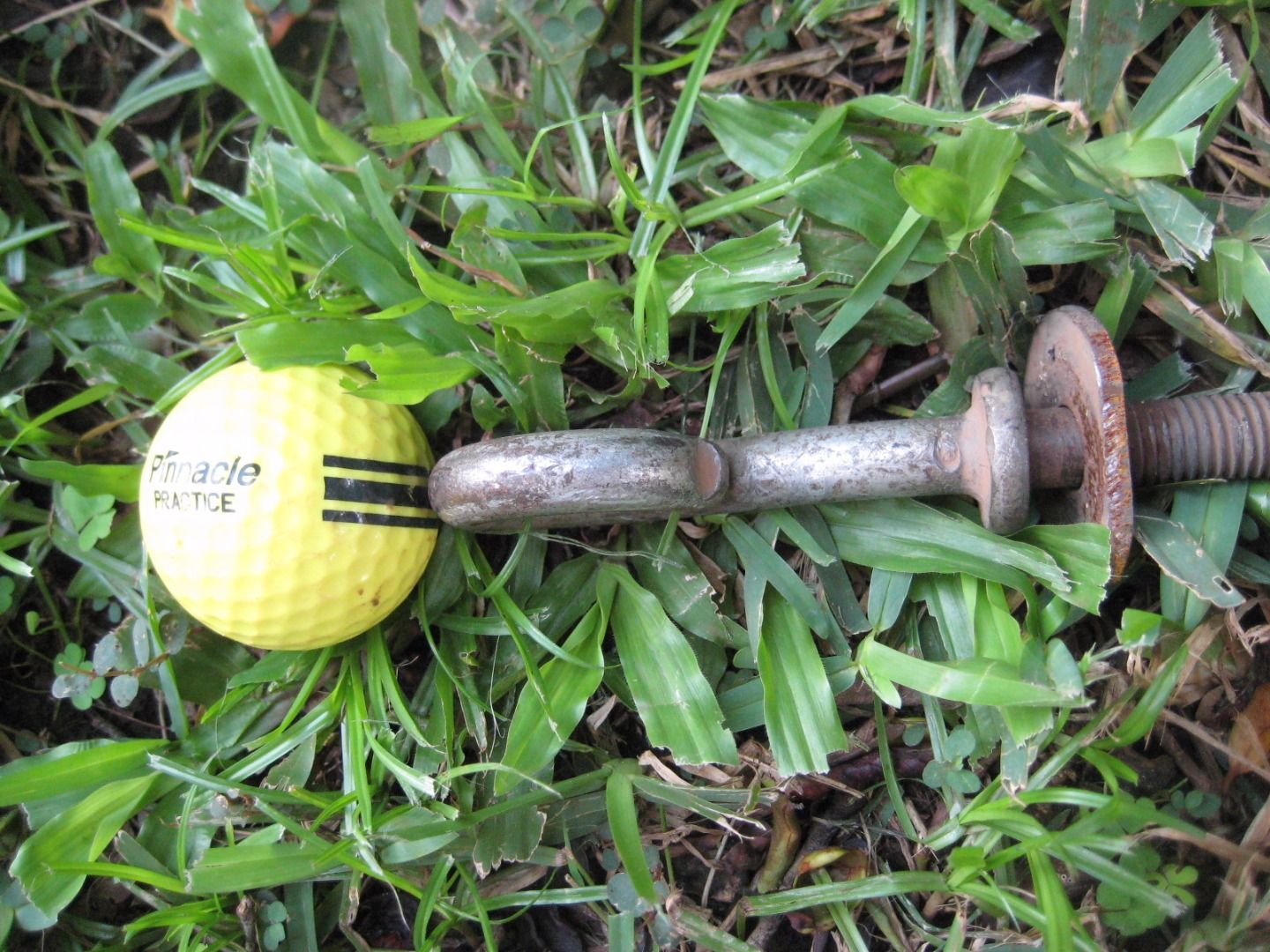 Golf Ball Trailer Hitch for Riding Lawnmowers/Lawn Tractors/ Garden