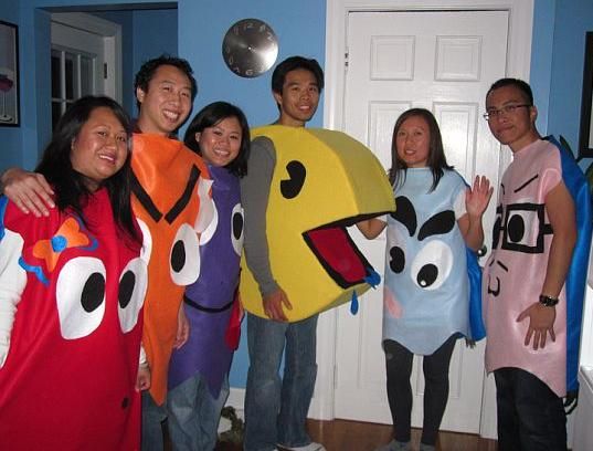 PACMAN + Ghosts