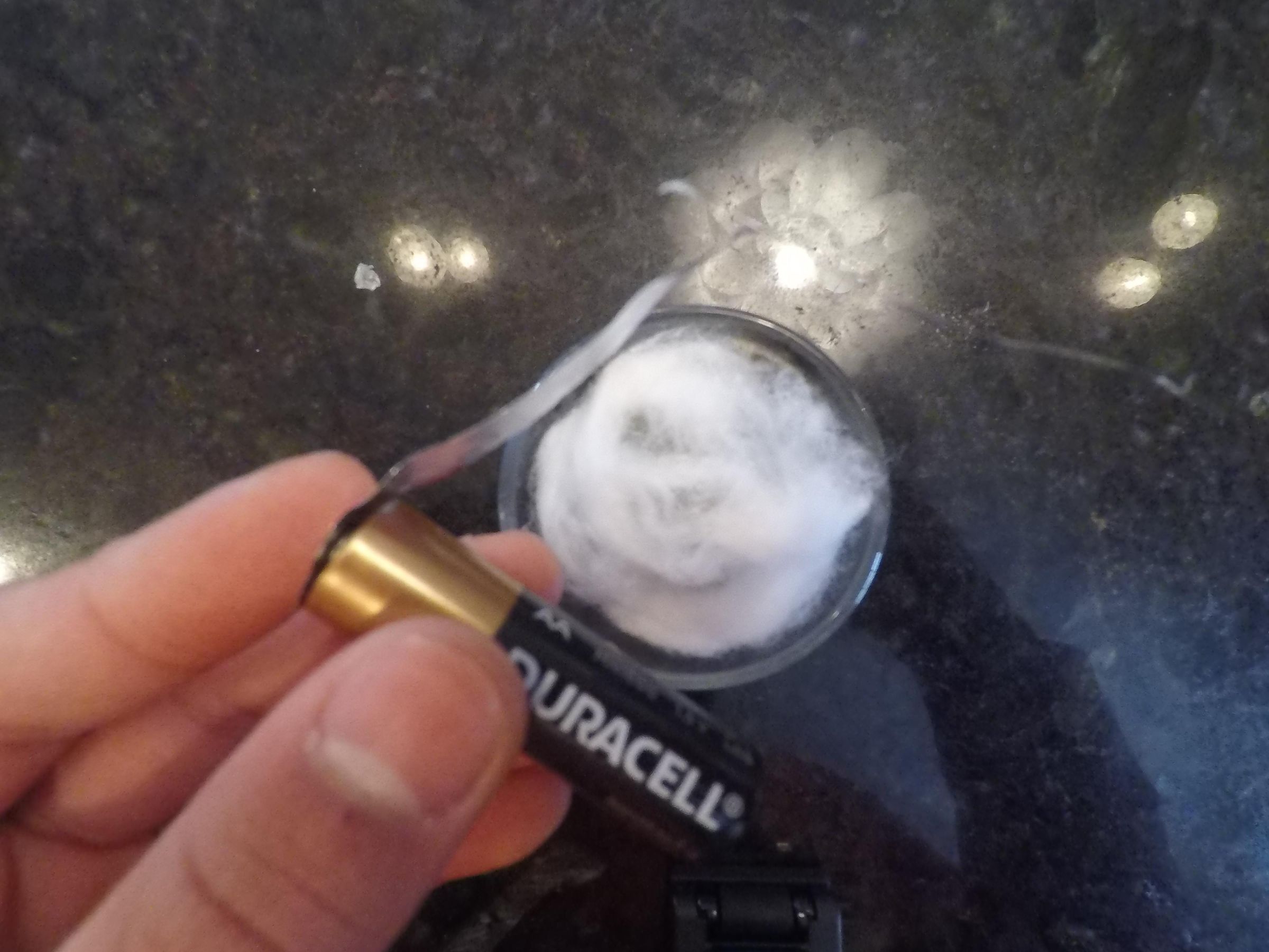 can smell my neighbor's cigarette smoke Is this an acceptable note to leave my neighbor that's smoking in a smoke  free building? : r/Apartmentliving