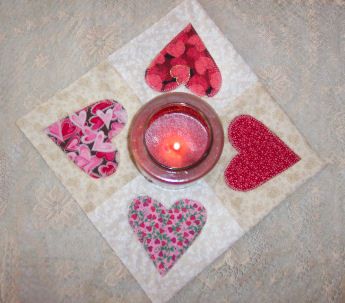 How to Make a Country Heart Applique Quilted Candle Mat