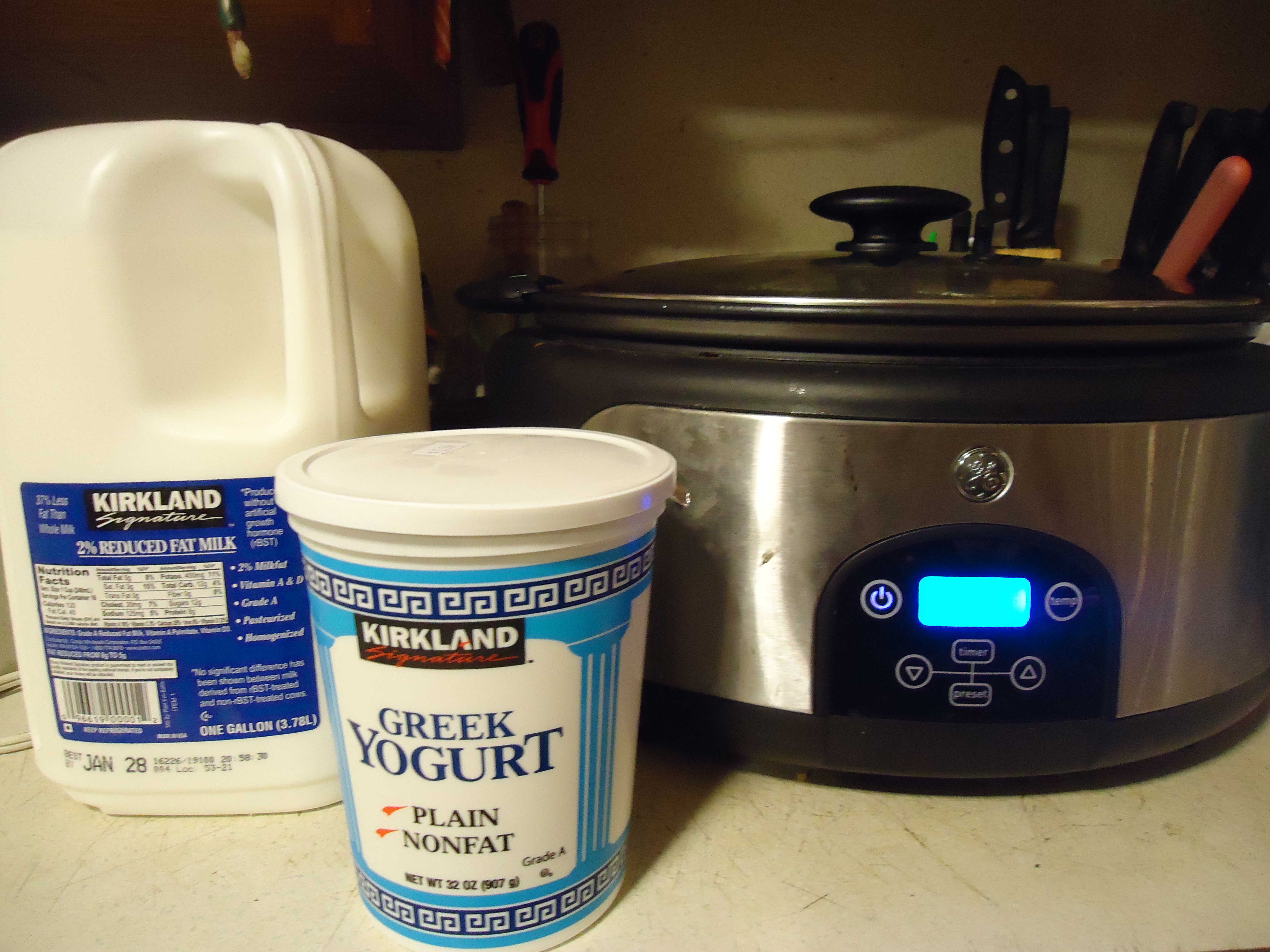 Crock Pot Yogurt