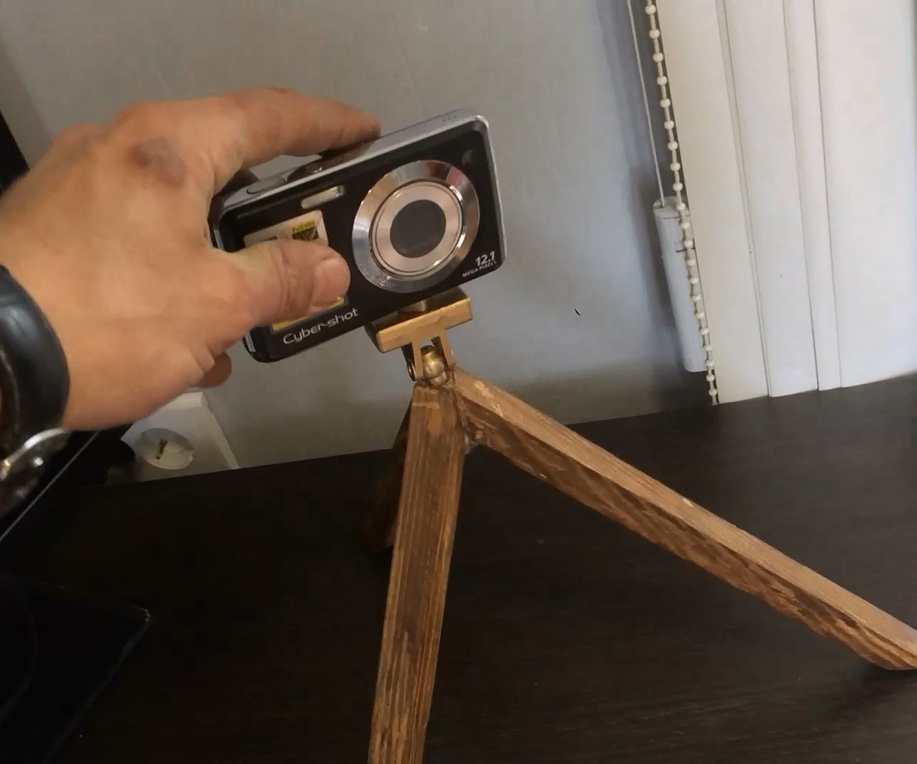 Wooden Mini Tripod
