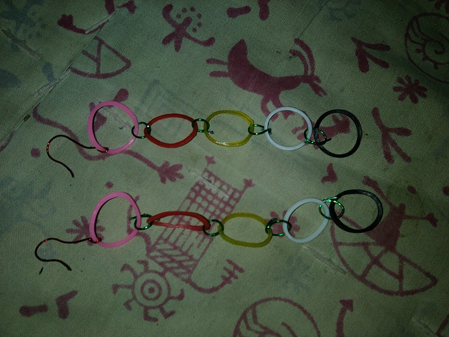 Rubber Band Earrings 5 Steps (with Pictures) Instructables