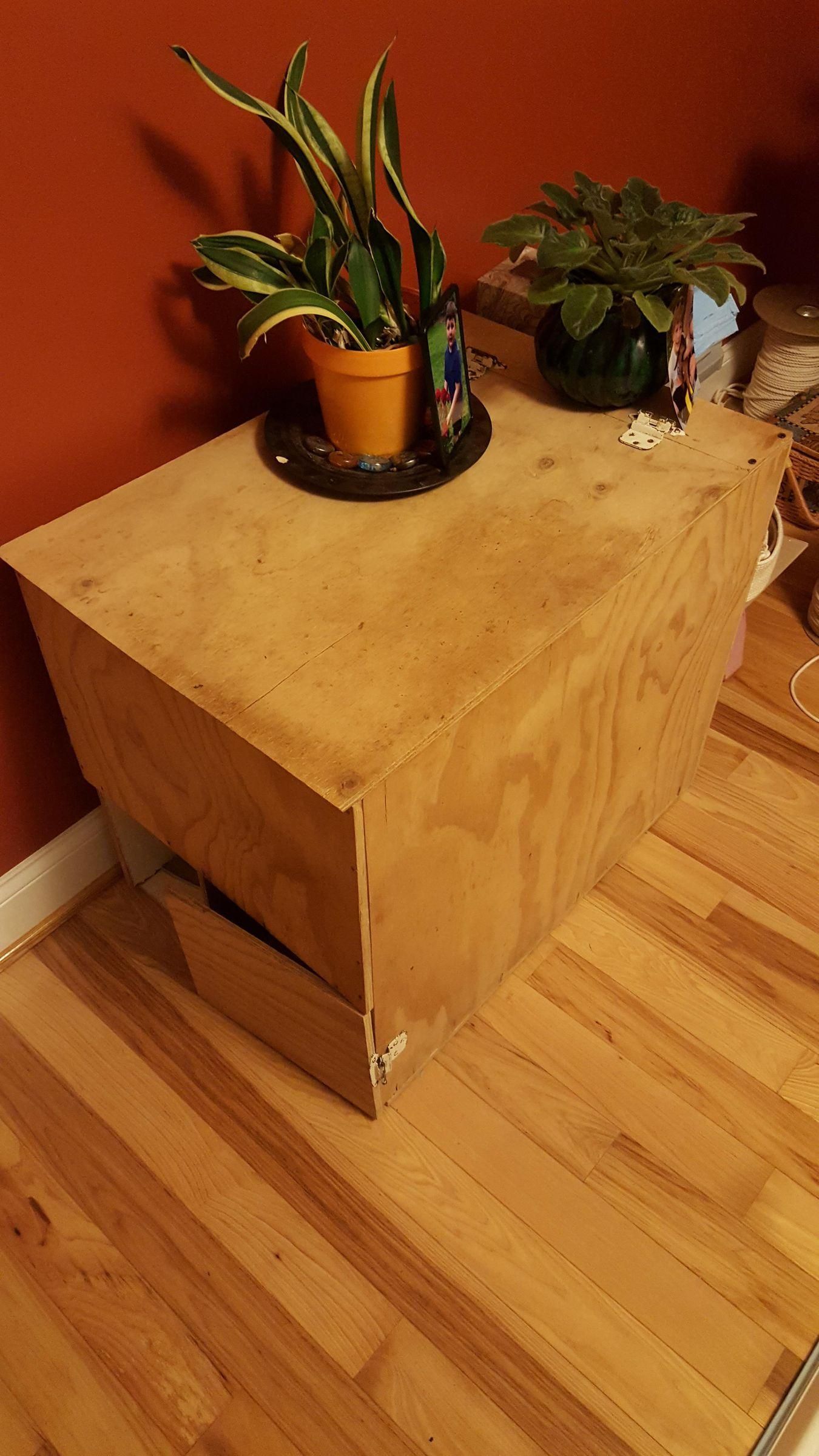 Attach Lid With Piano Hinge