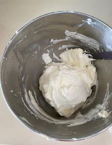 Making Mascarpone Cream 2.