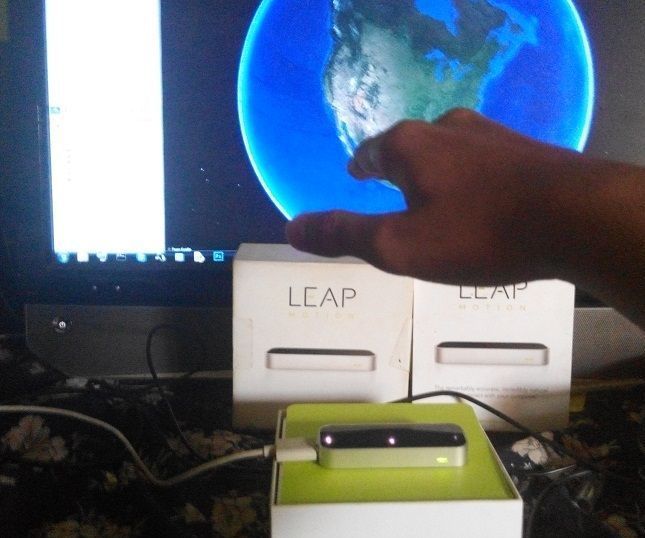Control Your Computer in the Air Like Tony Stark! ( Create Your Own Leap Motion App )