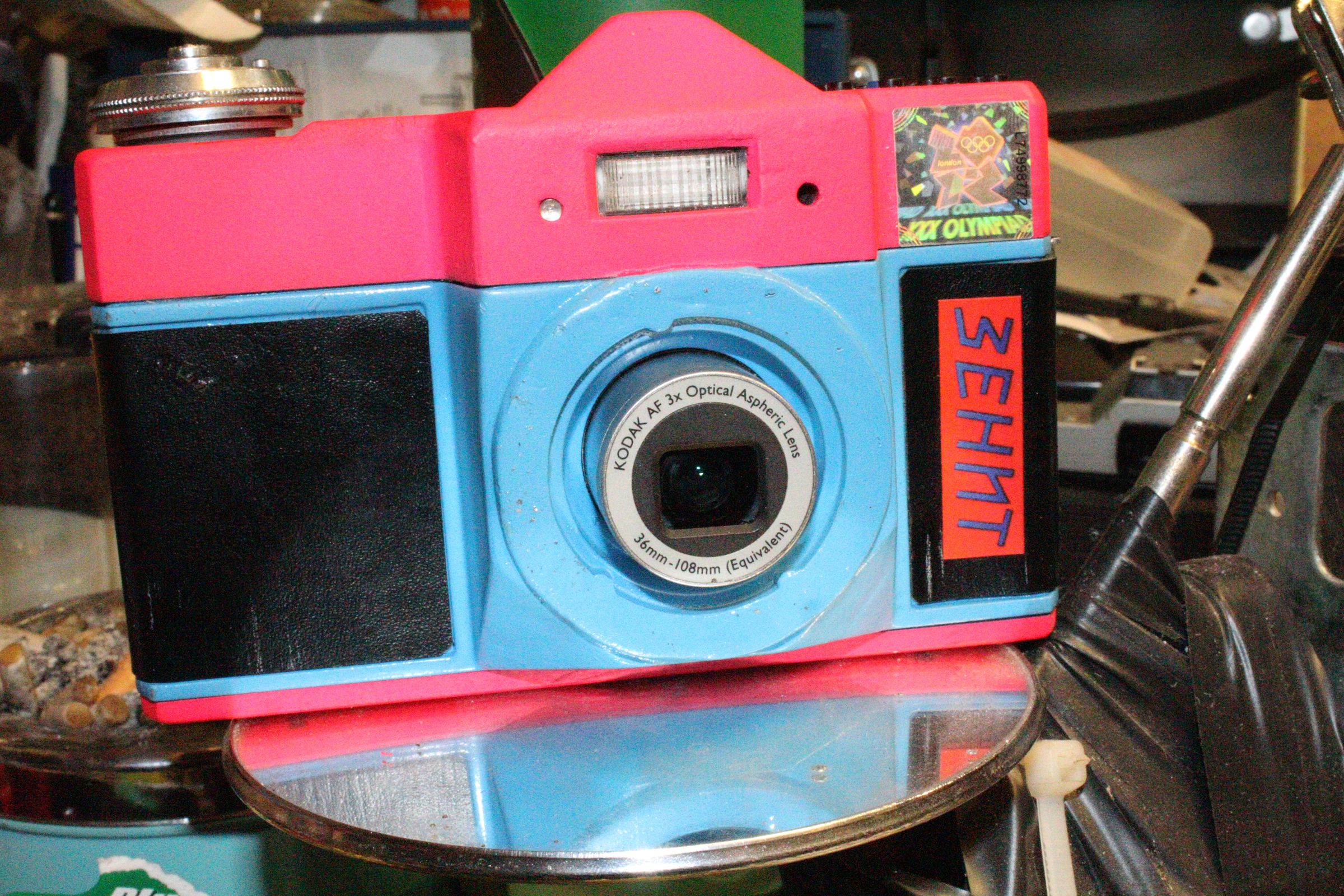 Digital Camera Recase Into Film Slr