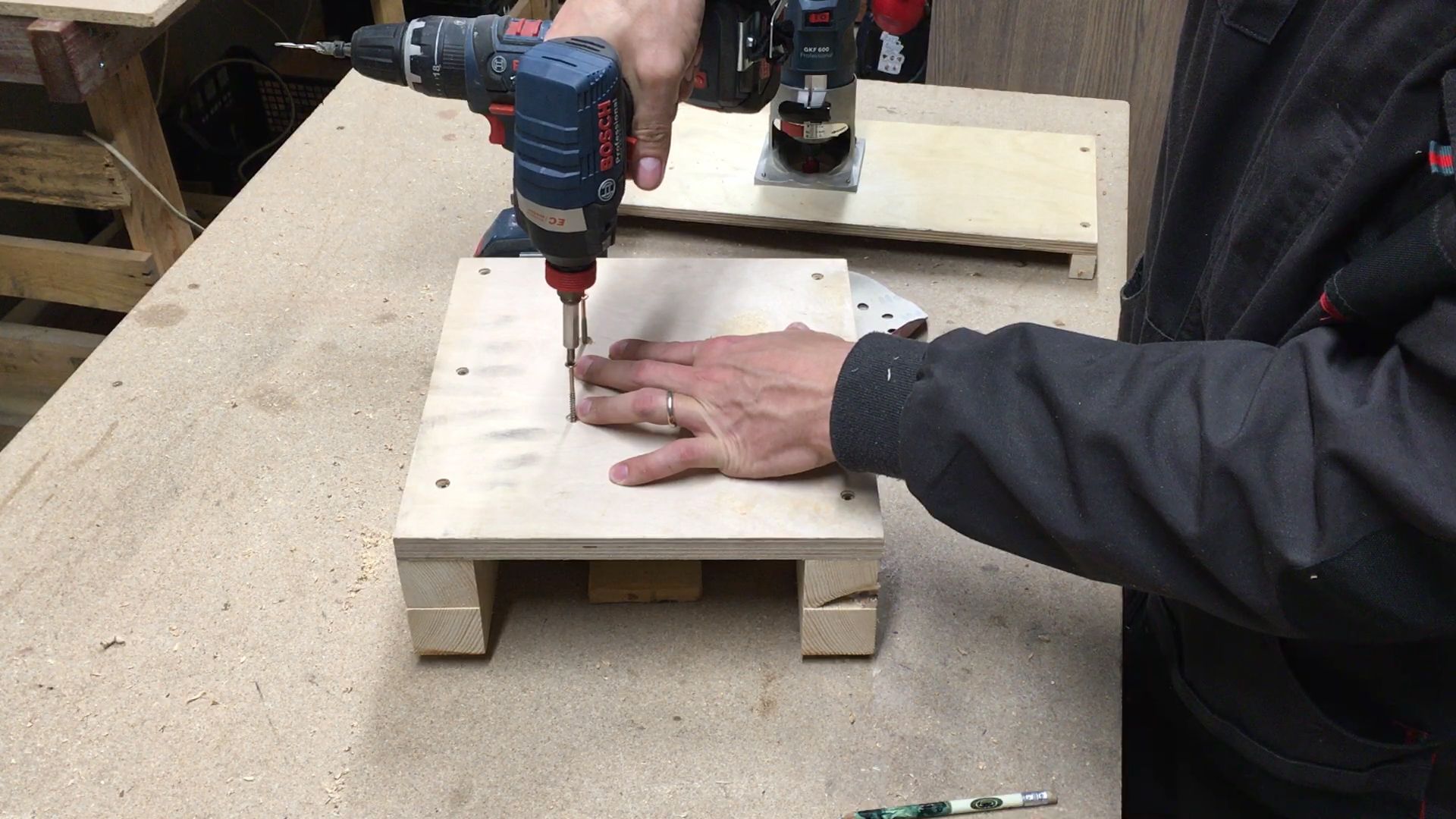 How to Make a Router Planer Jig for Wood Flattening 6 Steps (with