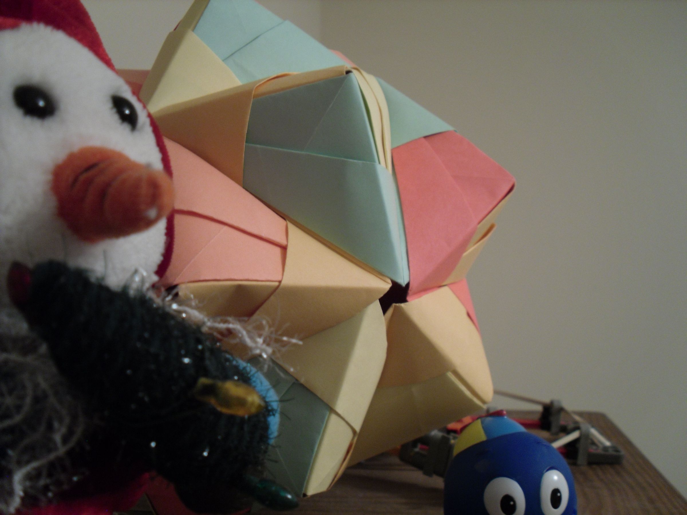 Nice Origami Icosahedron