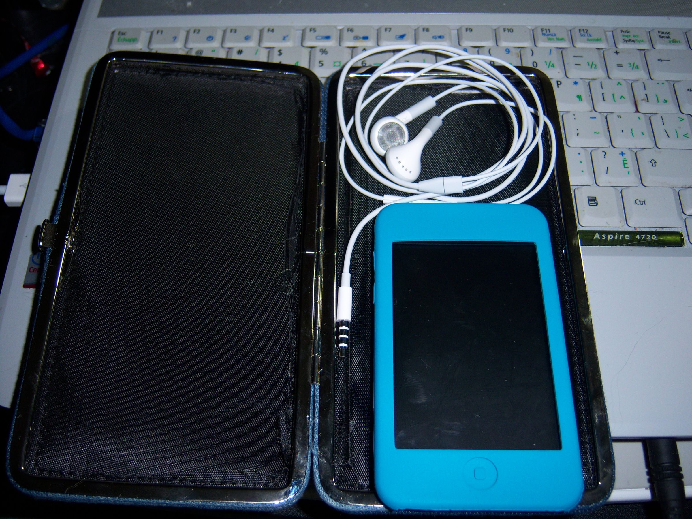 IPod Stealth Jacket/Gunk Protector